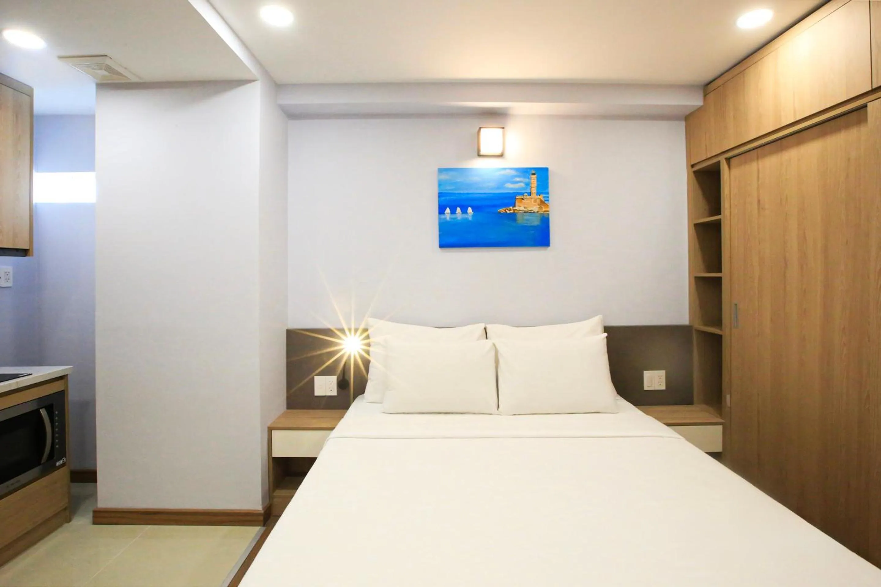TV and multimedia, Bed in Cityhouse - LightHouse SG