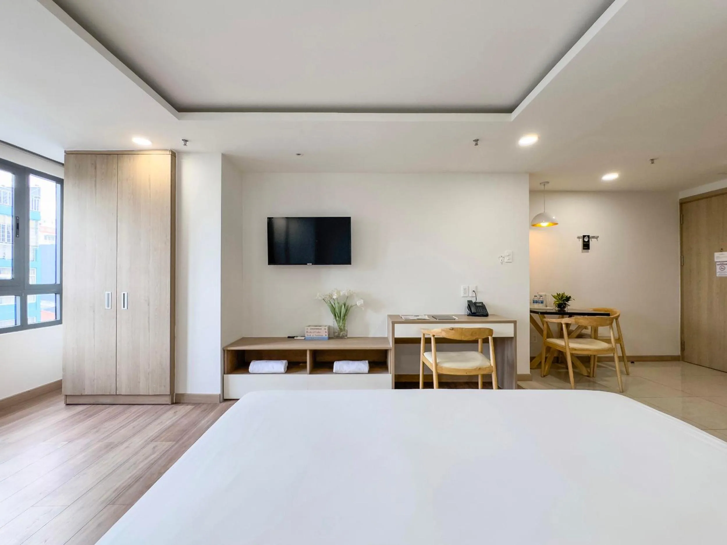 TV and multimedia, Bed in Cityhouse - LightHouse SG