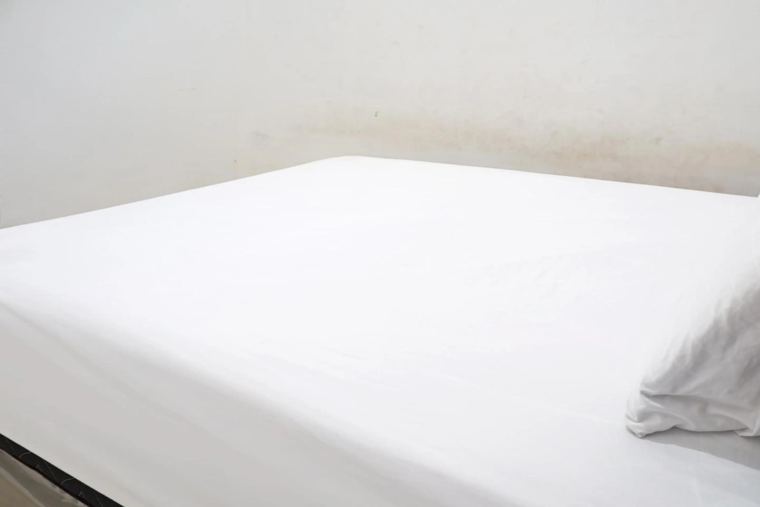 Bedroom, Bed in Hotel O Kost Putih Syariah