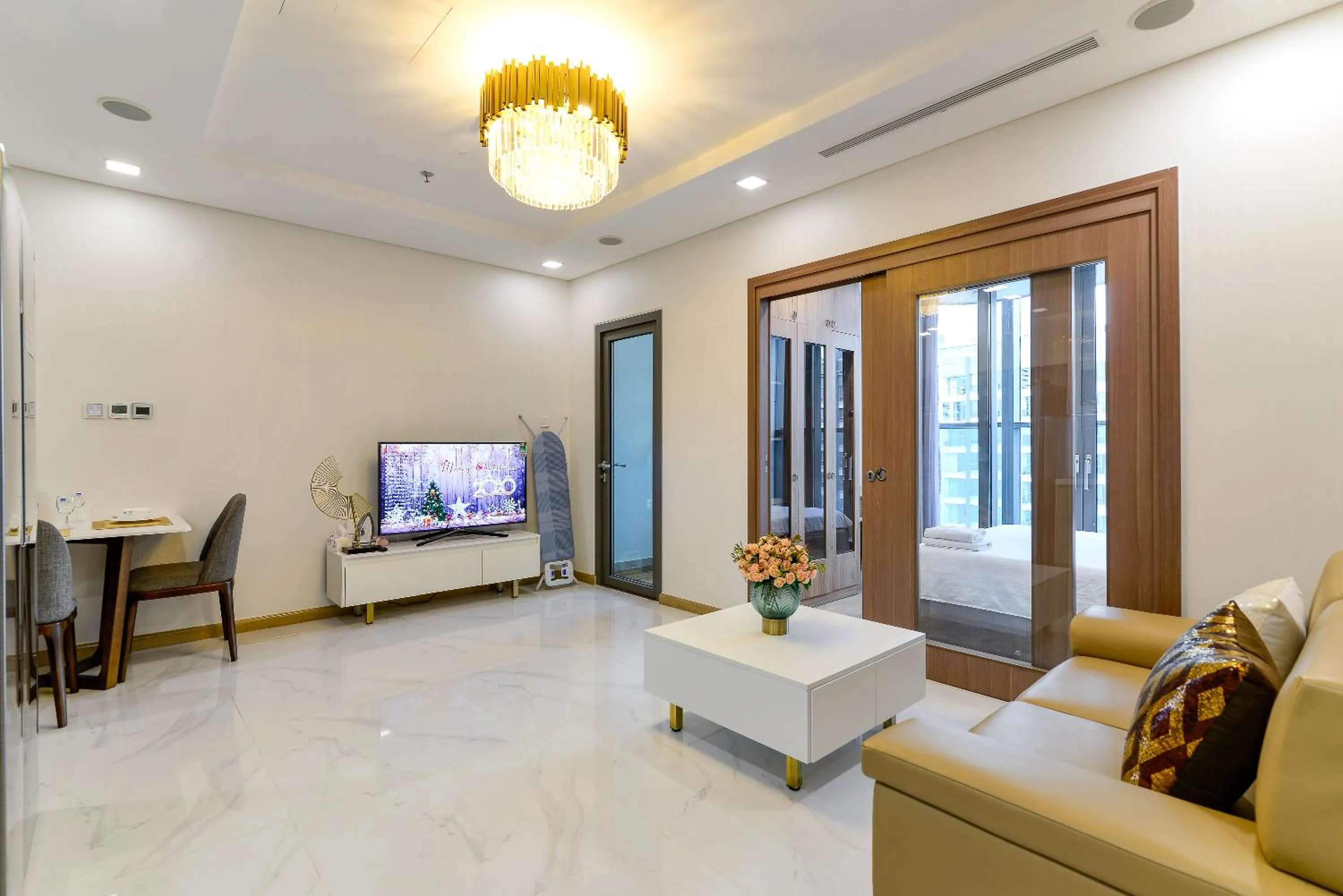 LANDMARK 81 CONDOTEL CBD in HCMC