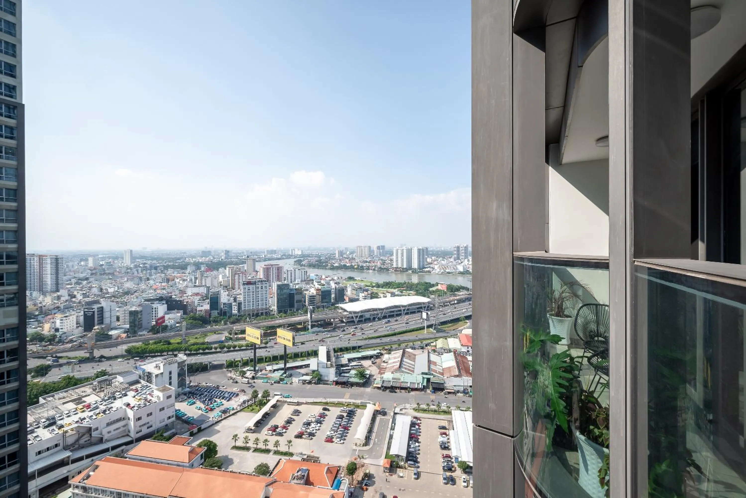 LANDMARK 81 CONDOTEL CBD in HCMC