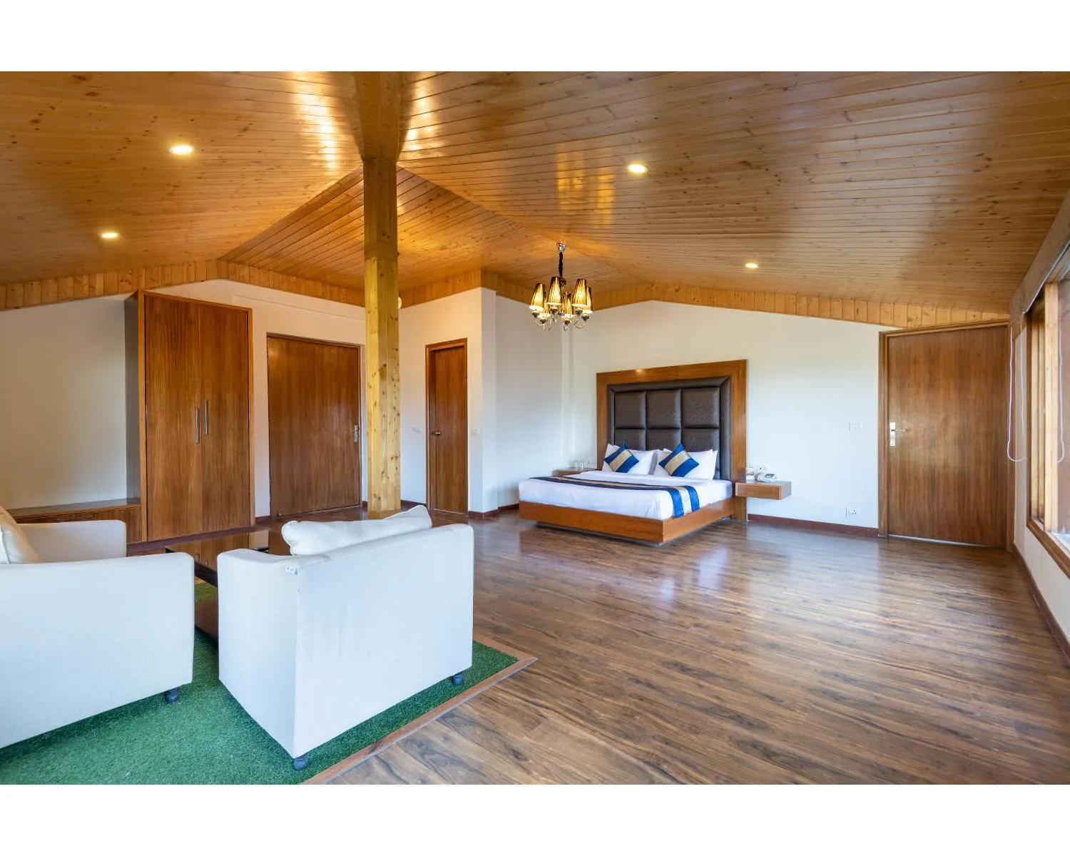 Bed in The Serenity Resort Spa