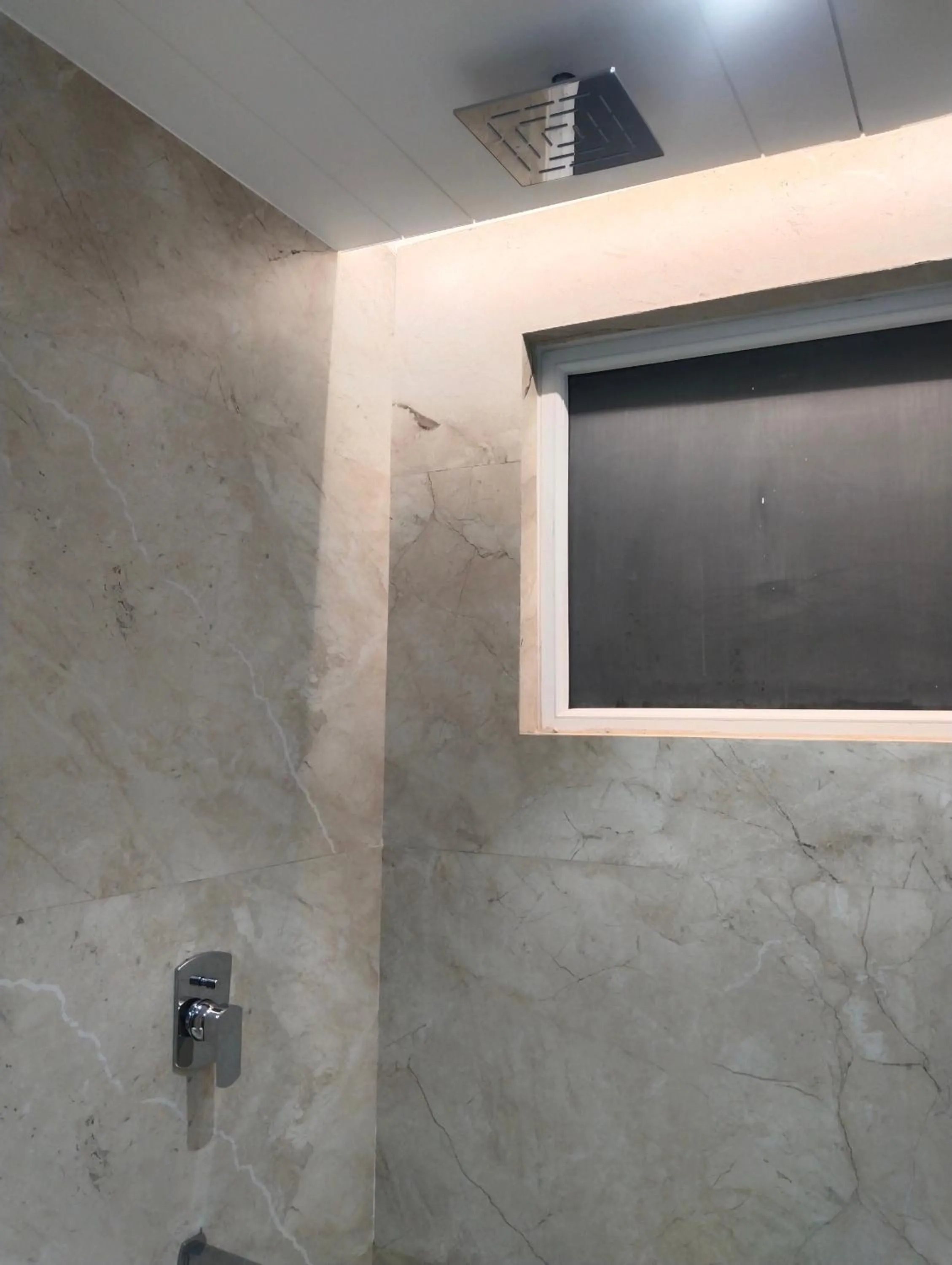 Shower in Buddha Stays