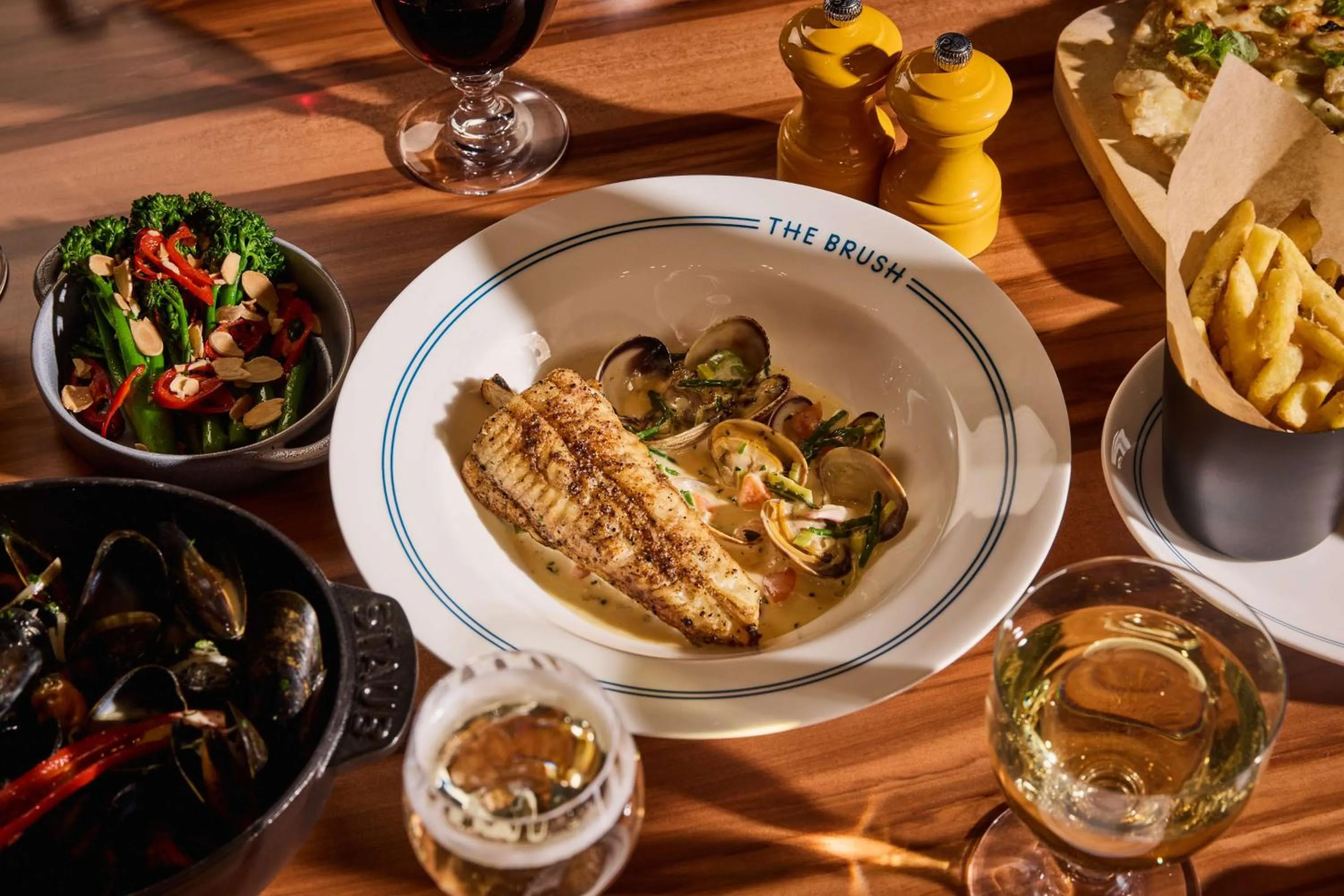 Restaurant/places to eat in art'otel London Hoxton