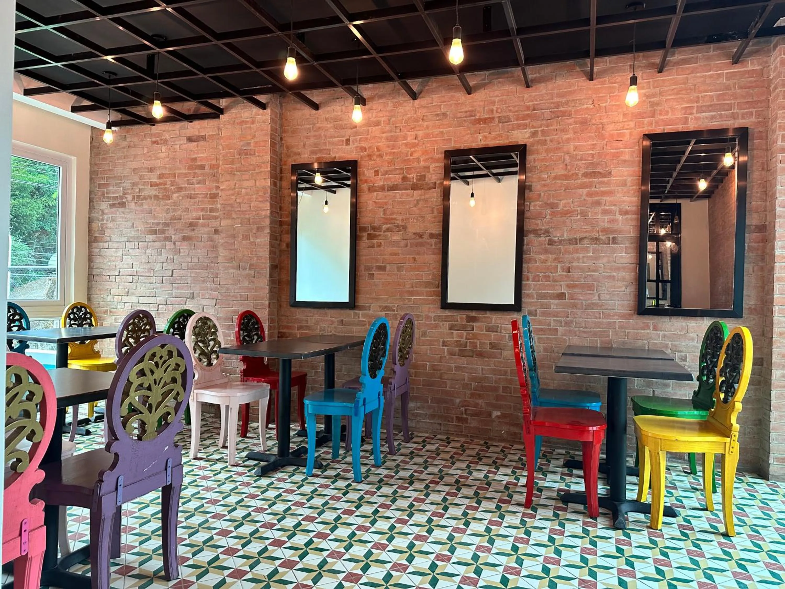 Restaurant/places to eat in Lee Boutique Hotel Baguio