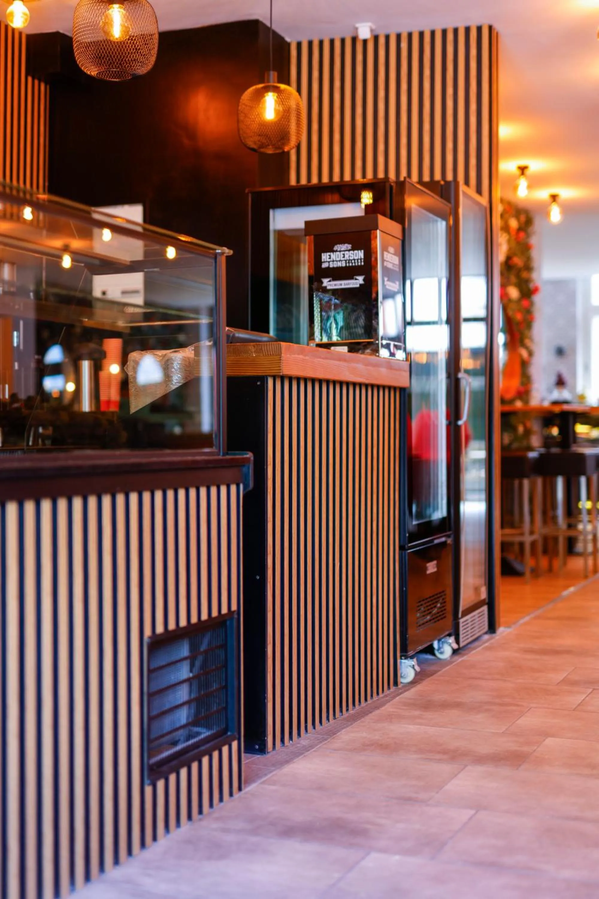 Restaurant/places to eat in Sleephotels Cosmos