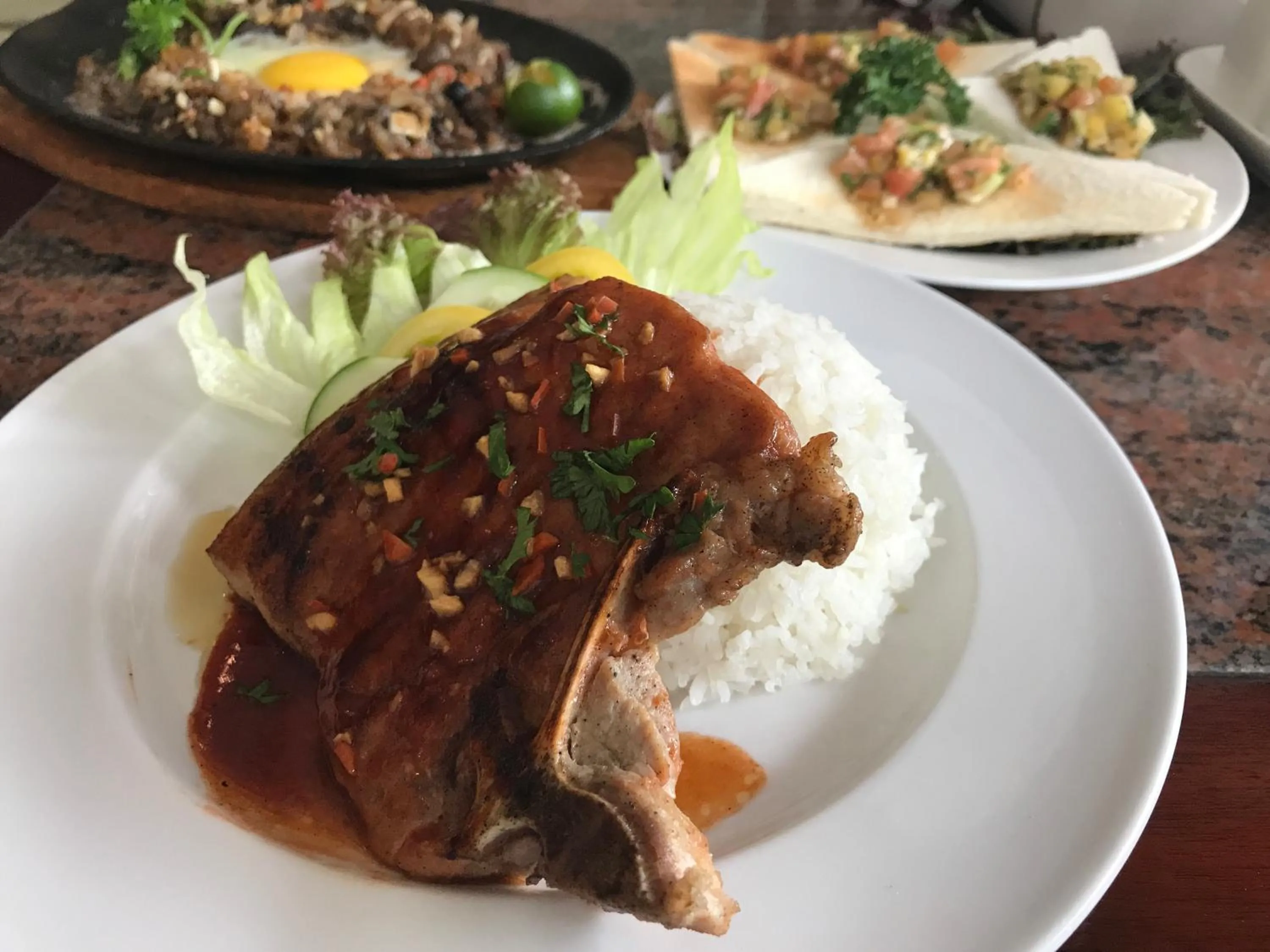 Food in MJ Hotel and Suites