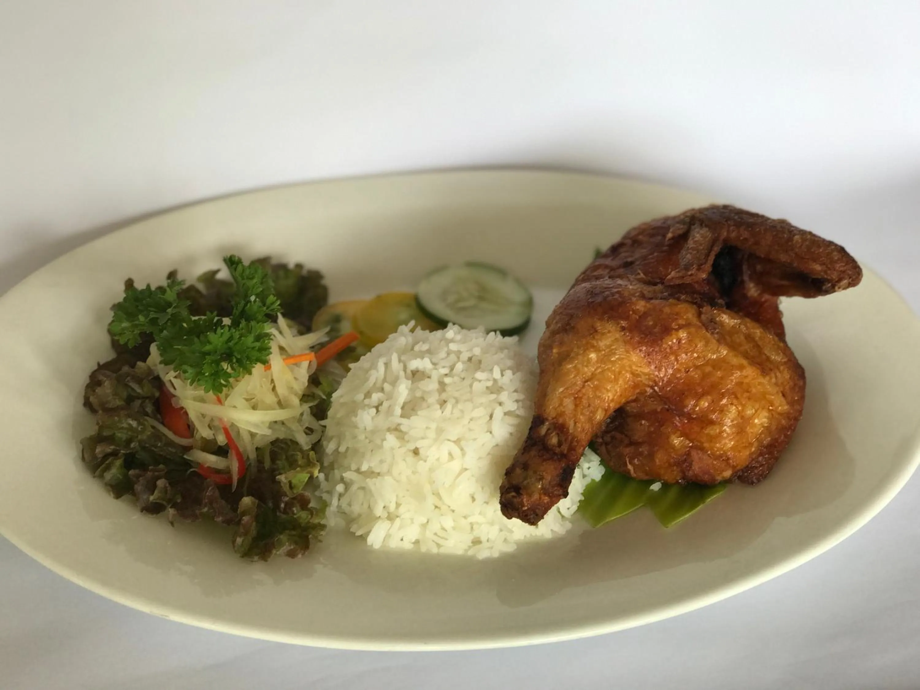 Food in MJ Hotel and Suites