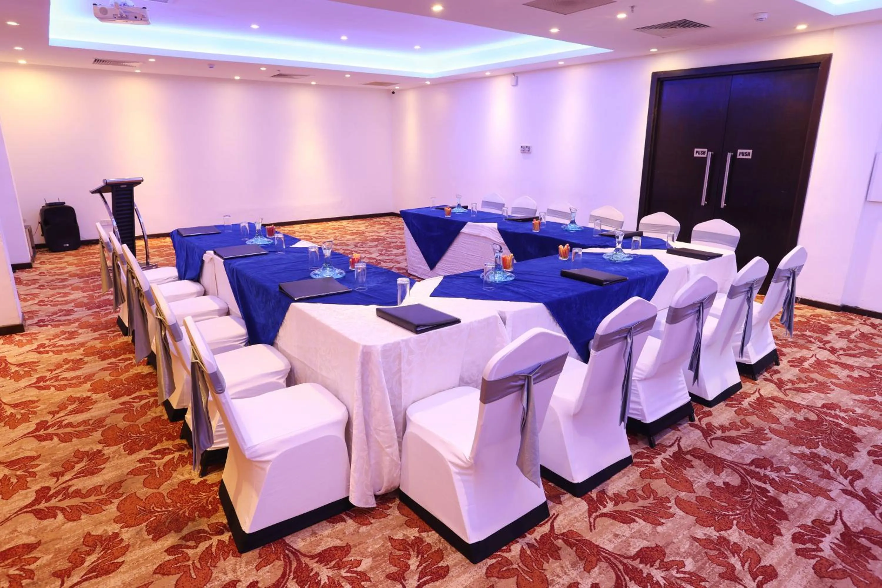 Banquet/Function facilities in Best Western Elyon Colombo