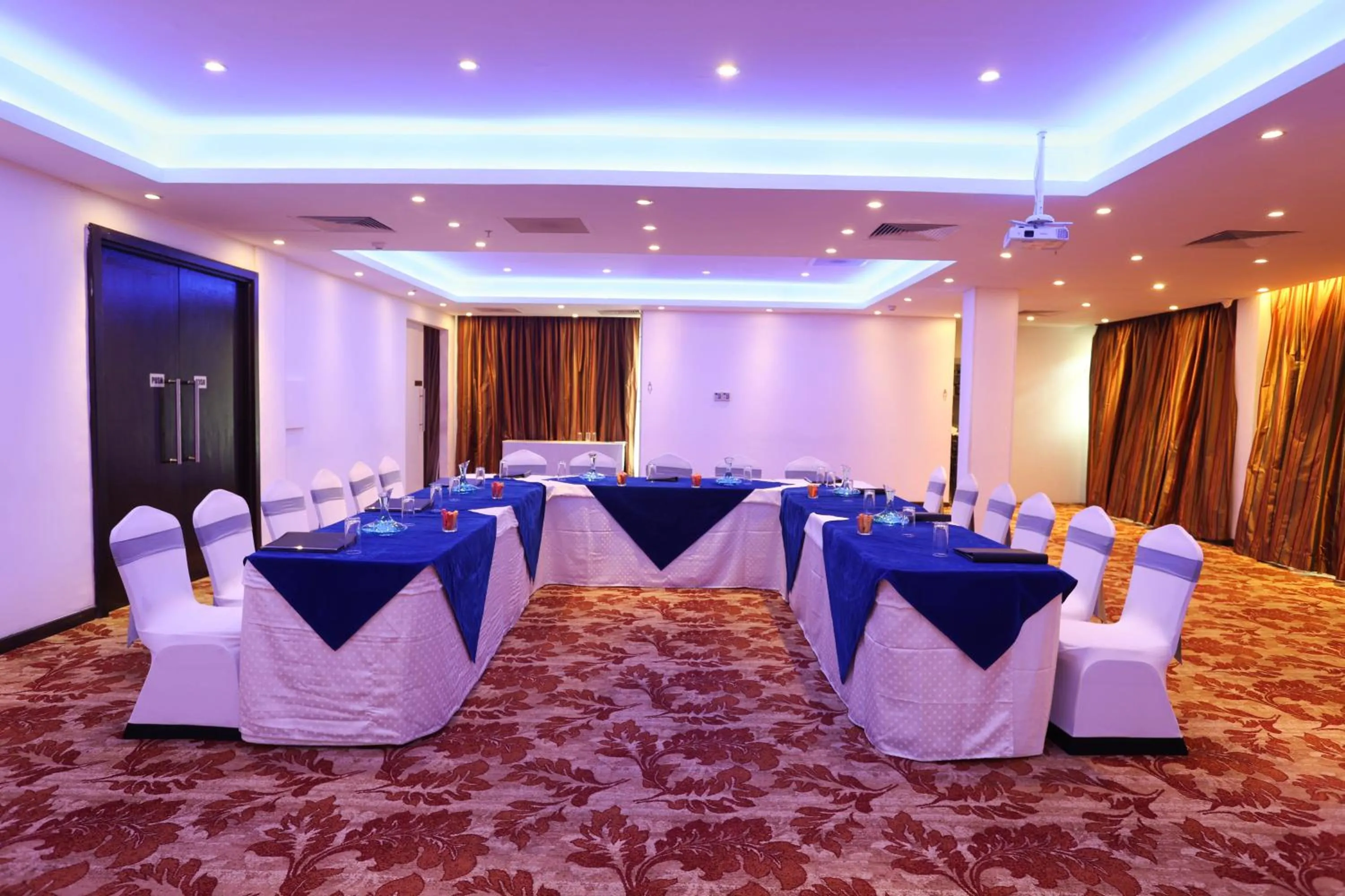 Banquet/Function facilities in Best Western Elyon Colombo