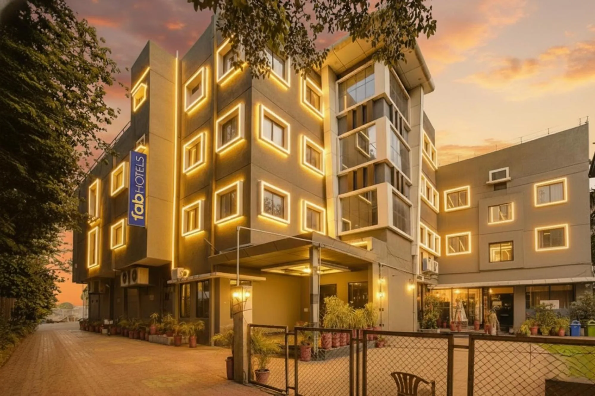 Property building in FabHotel Bee Town