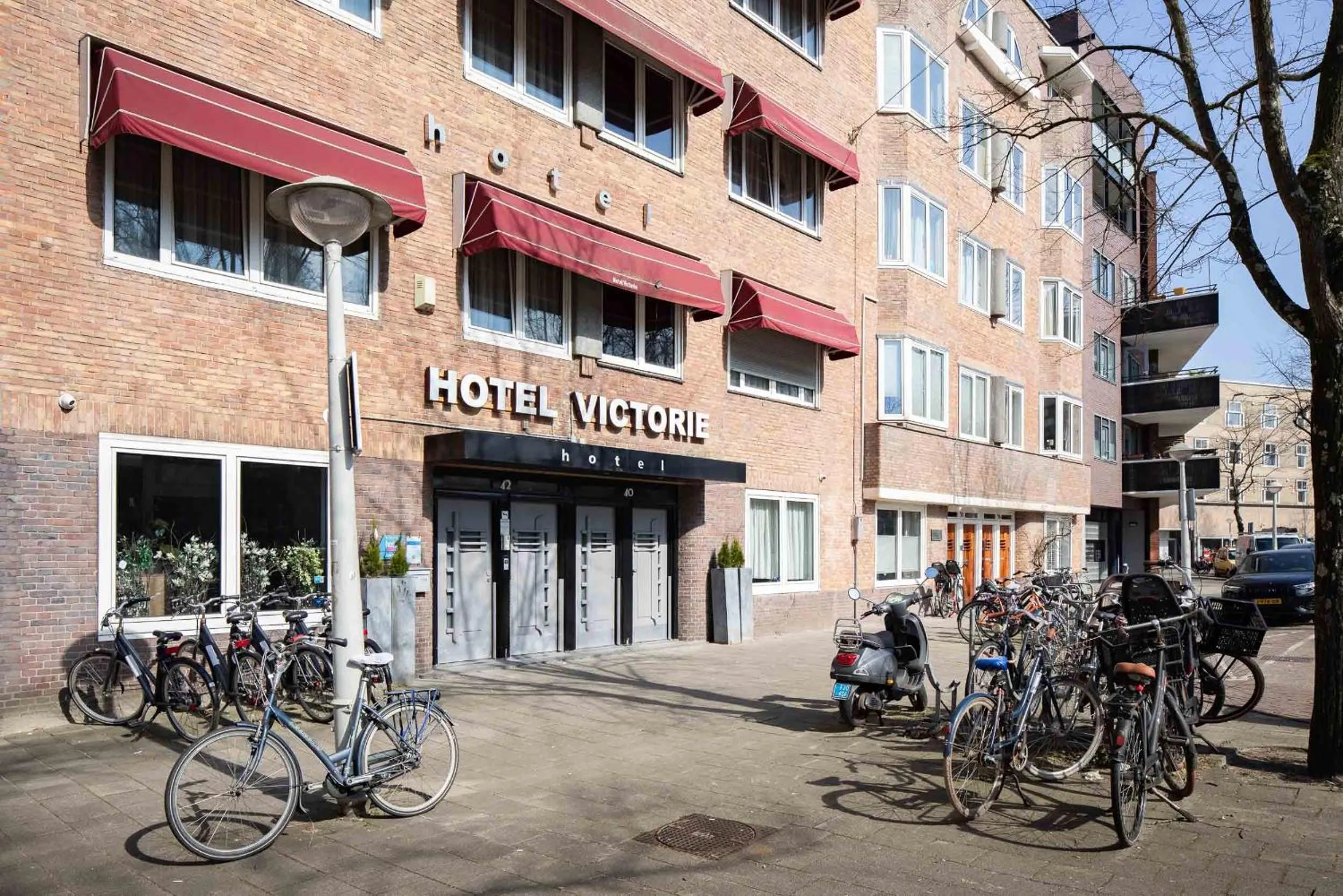 Property building in Hotel Victorie
