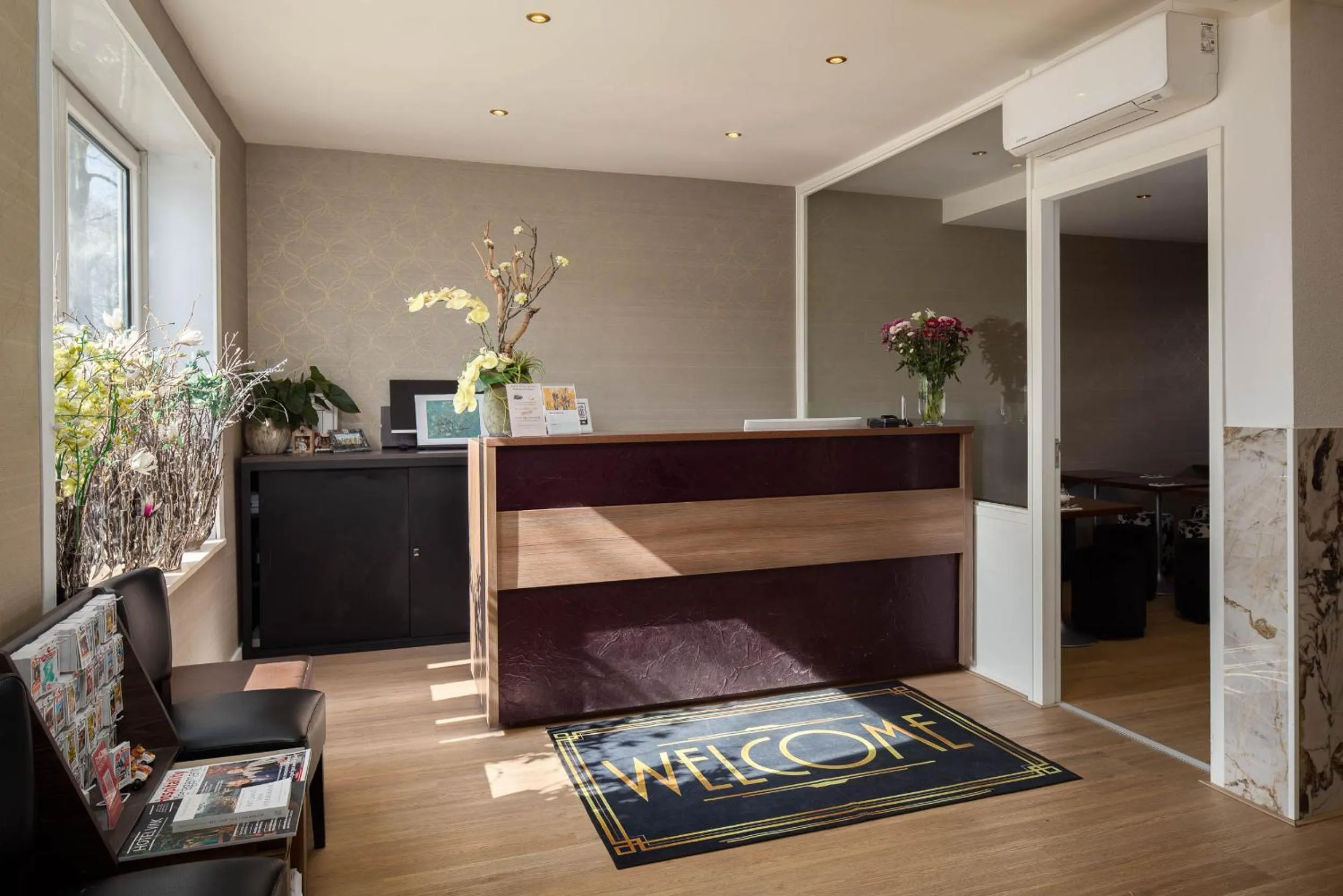 Seating area in Hotel Victorie