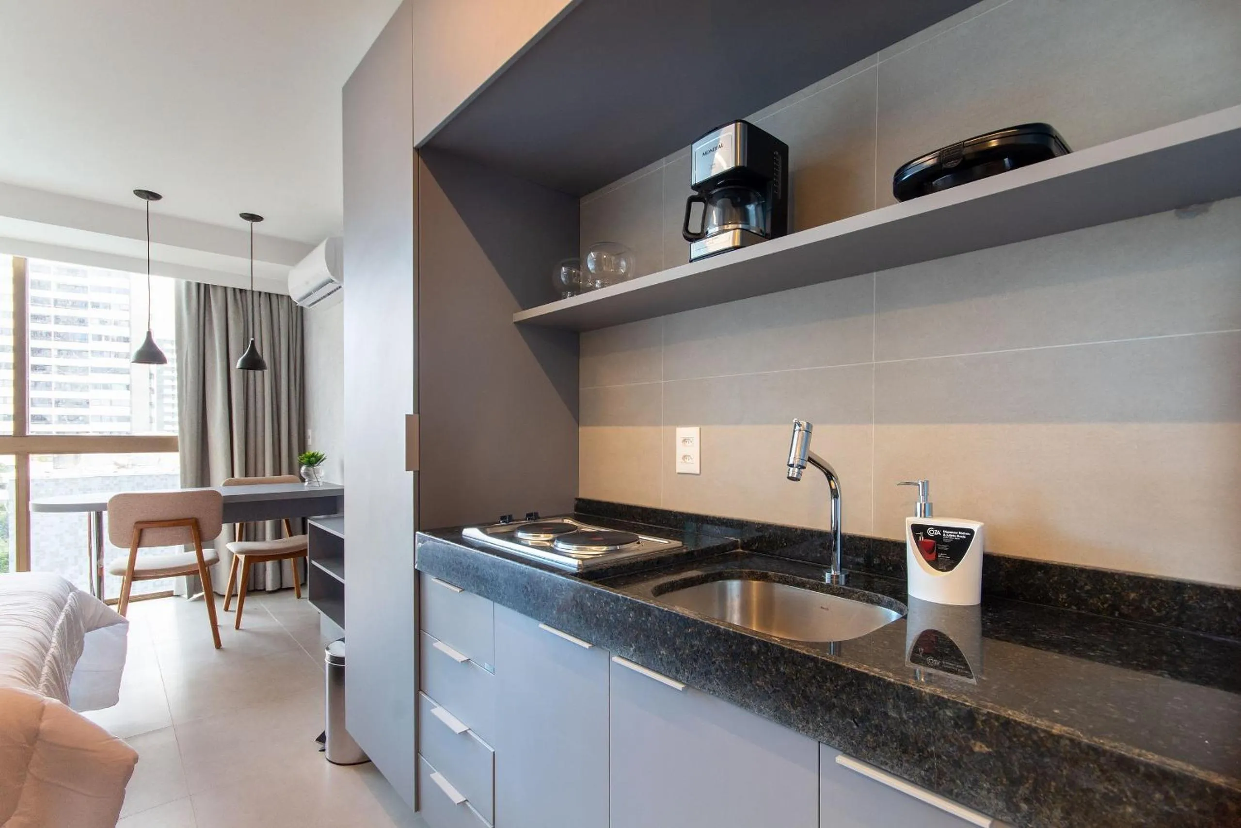 Kitchen or kitchenette in Rooftop #806 - Apto em Boa Viagem por Carpediem