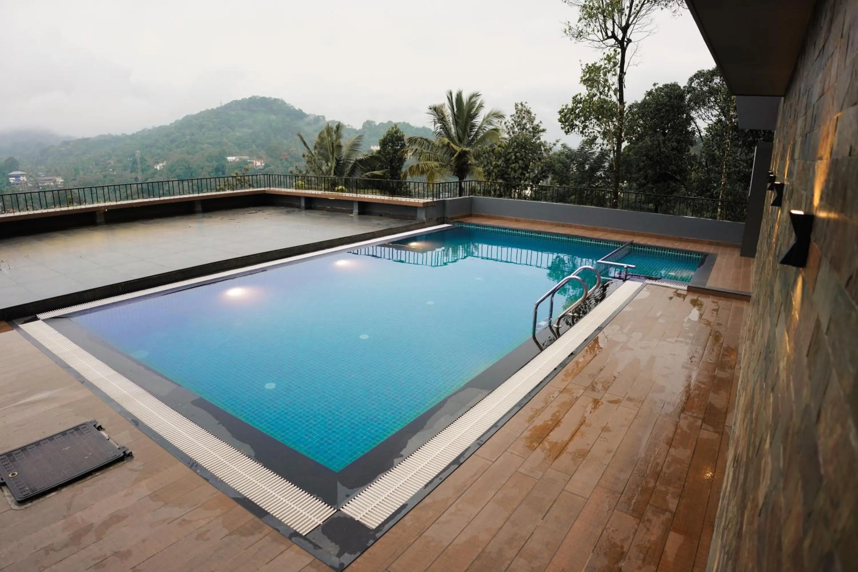 Swimming pool in Leaves Resort Vythiri Wayanad