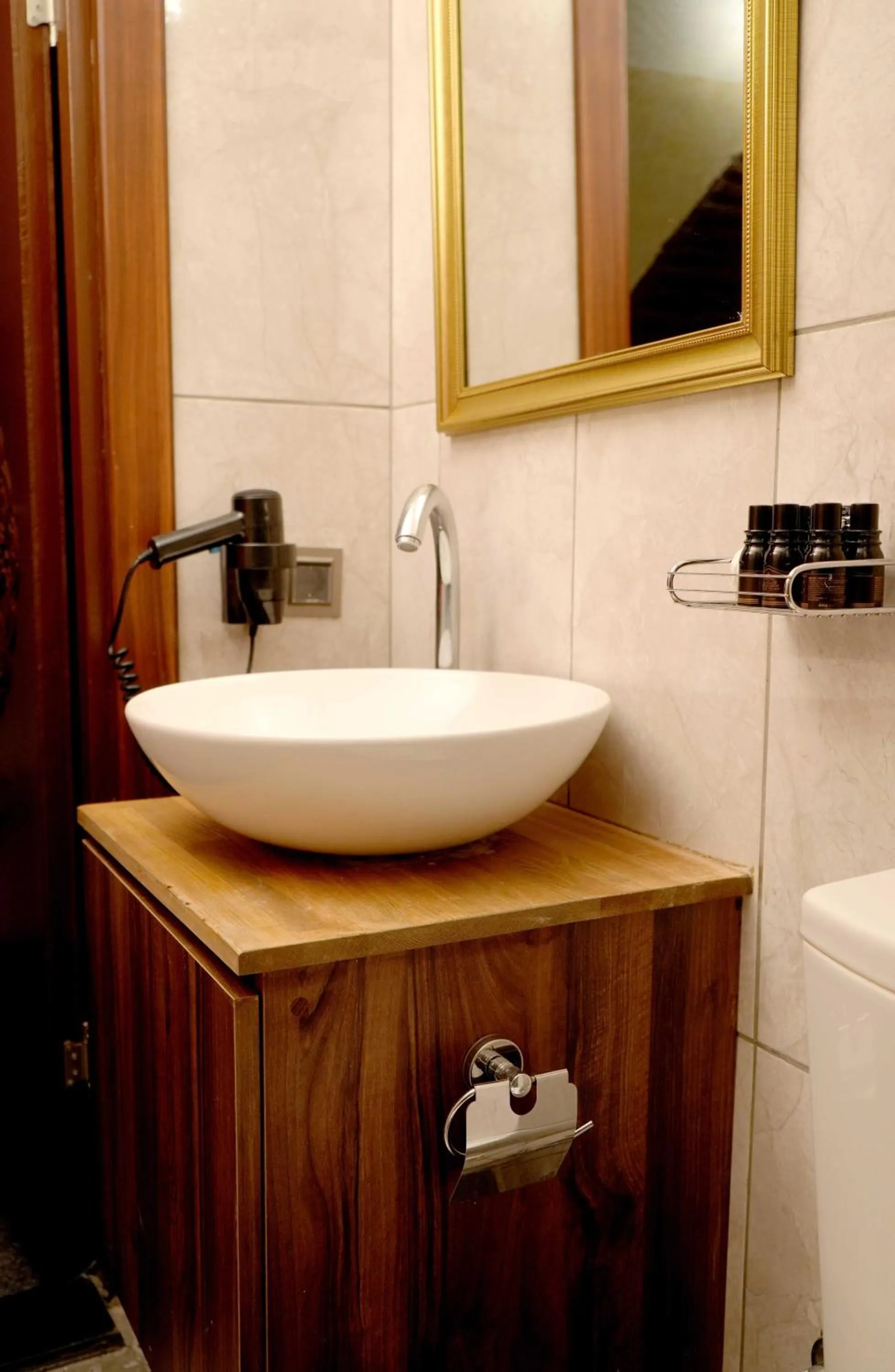 Bathroom in Rüstempaşa Kervansaray Hotel with Free Parking