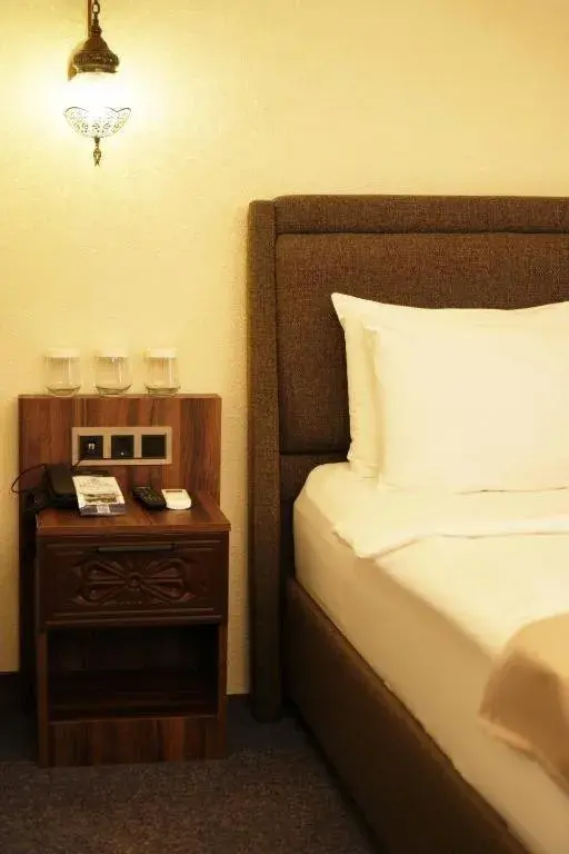 Standard Suite in Rüstempaşa Kervansaray Hotel with Free Parking Standard Suite in Rüstempaşa Kervansaray Hotel with Free Parking