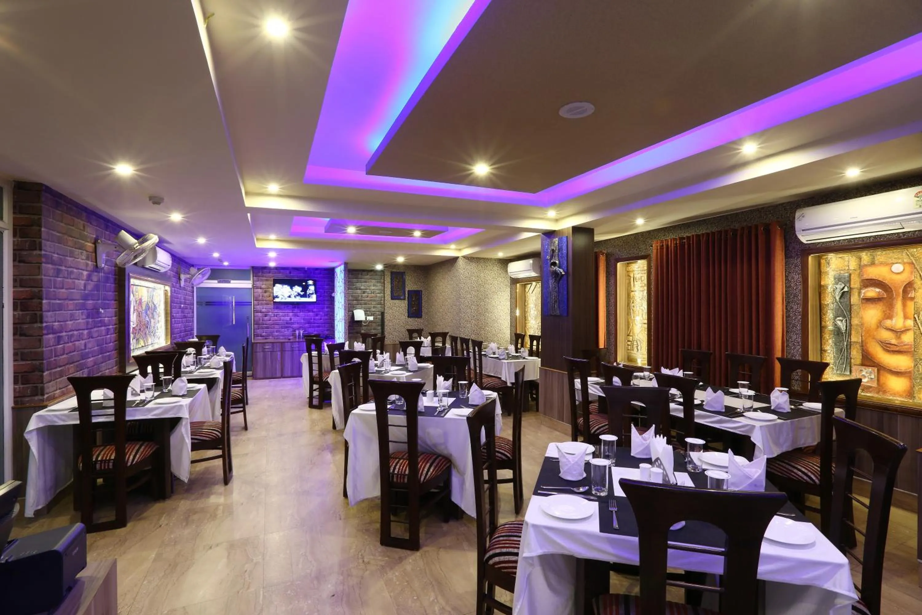 Restaurant/places to eat in Hotel Blue Bird, Nagaon