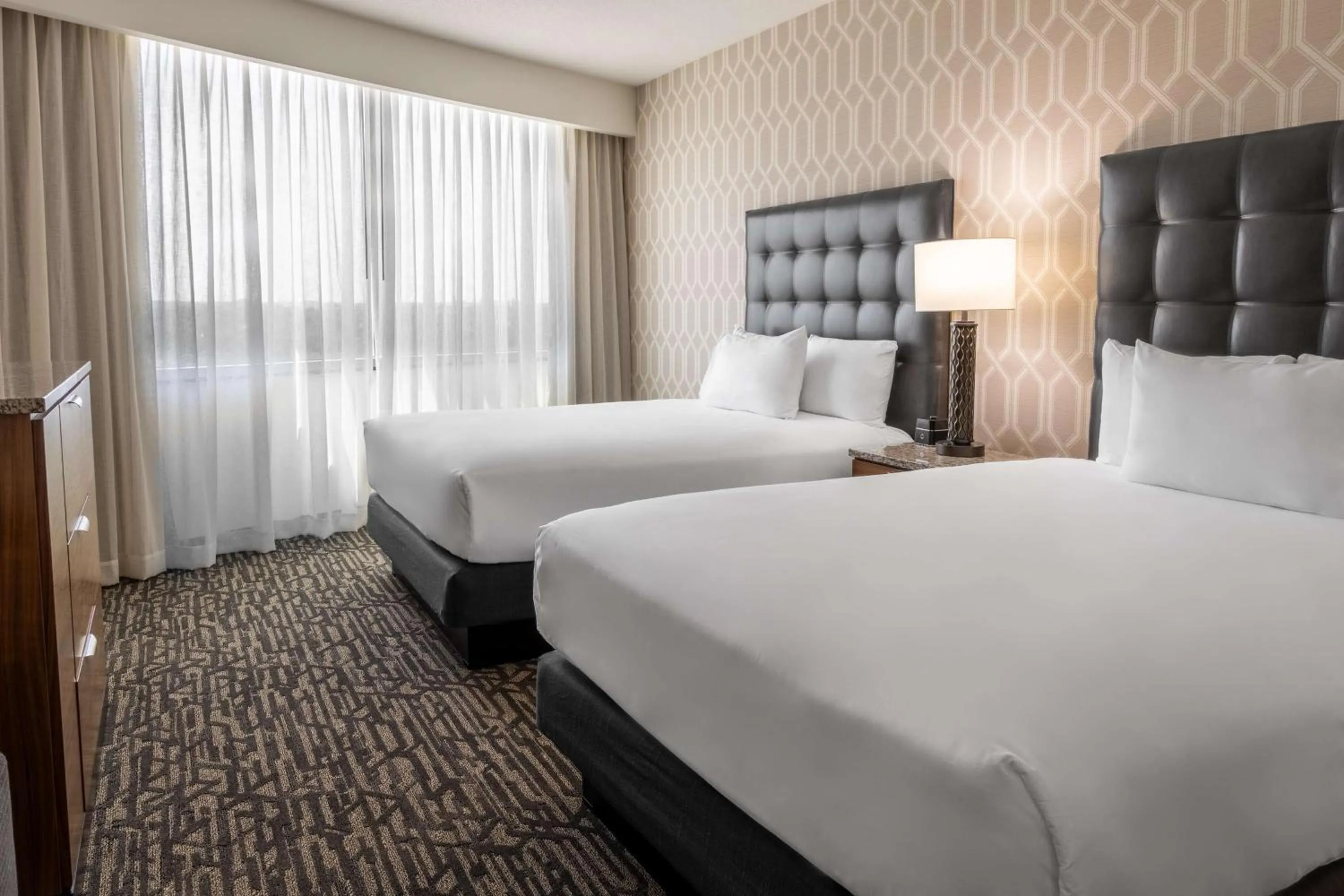 Bedroom, Bed in Drury Plaza Hotel Dallas Arlington