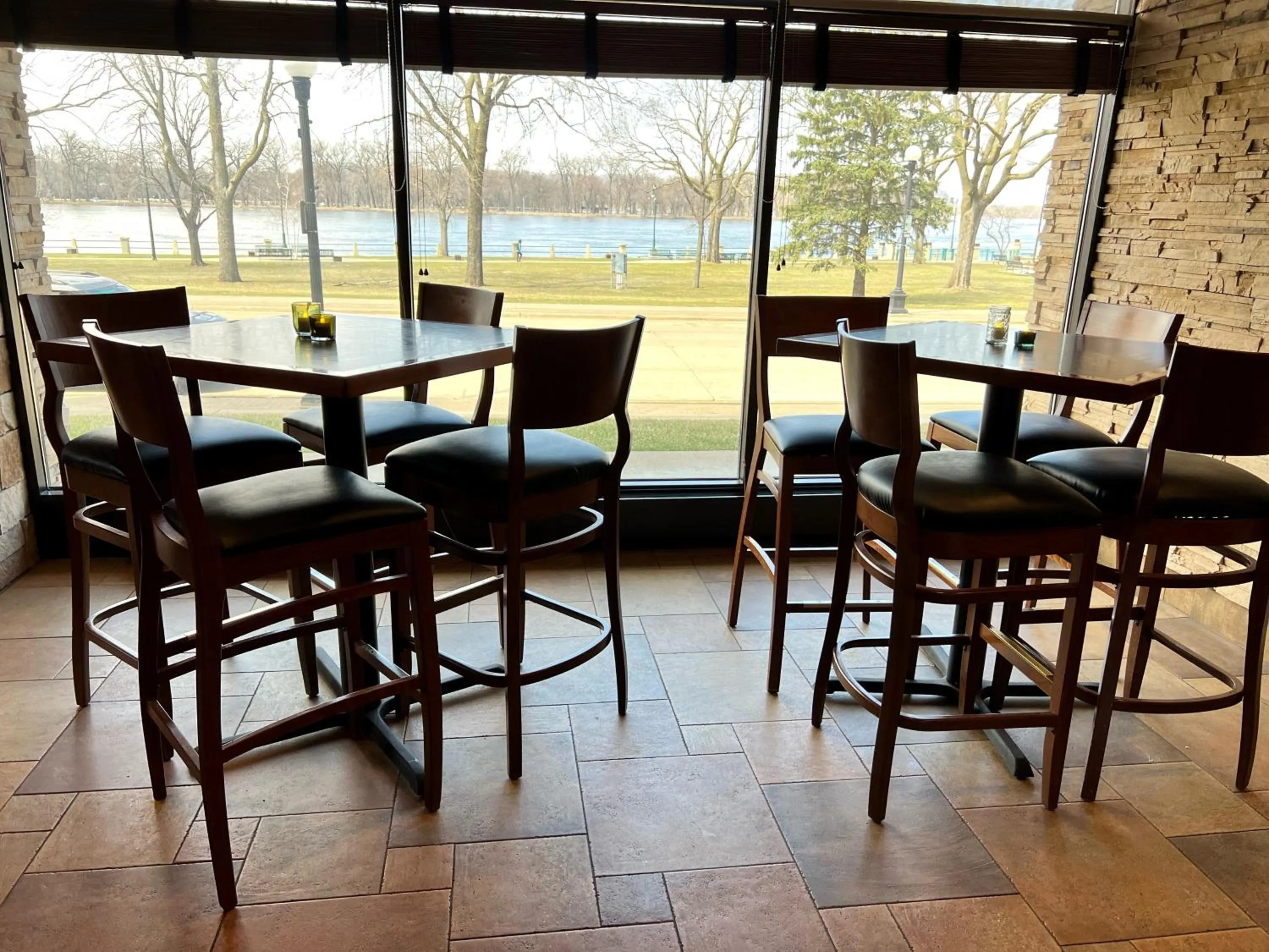 Restaurant/places to eat in Radisson Hotel La Crosse