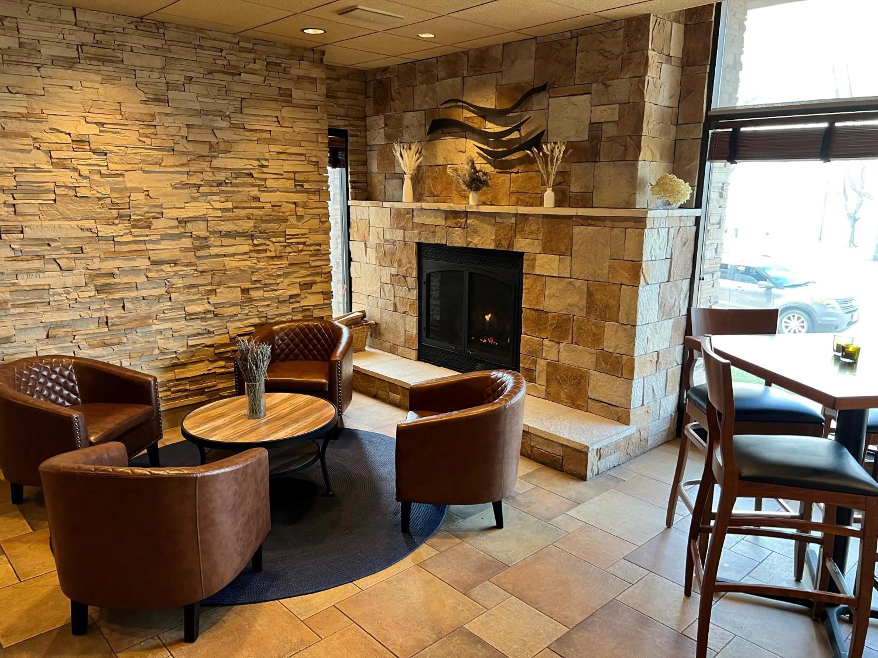 Restaurant/places to eat in Radisson Hotel La Crosse