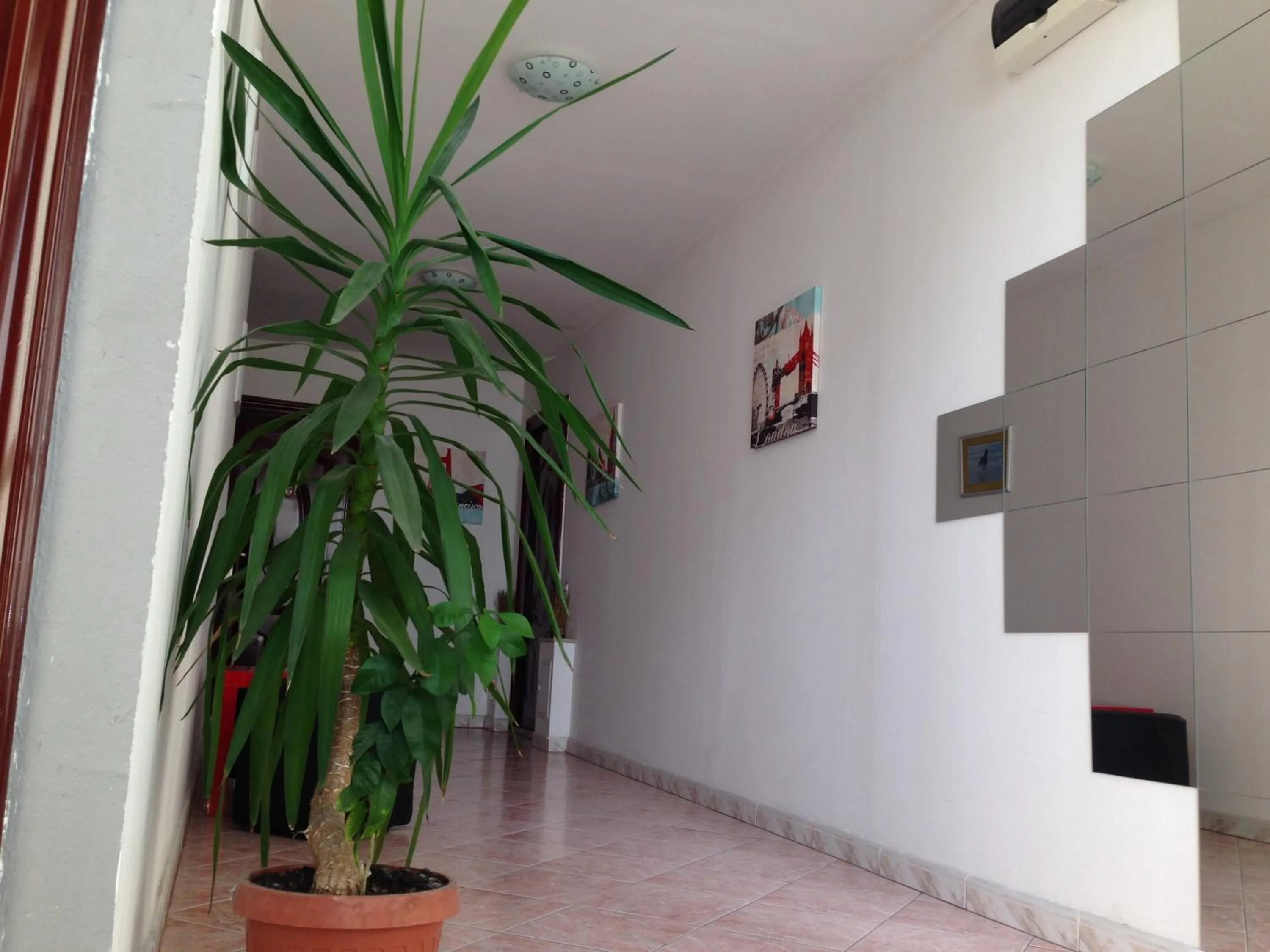 Decorative detail in Hotel Mon Caprice