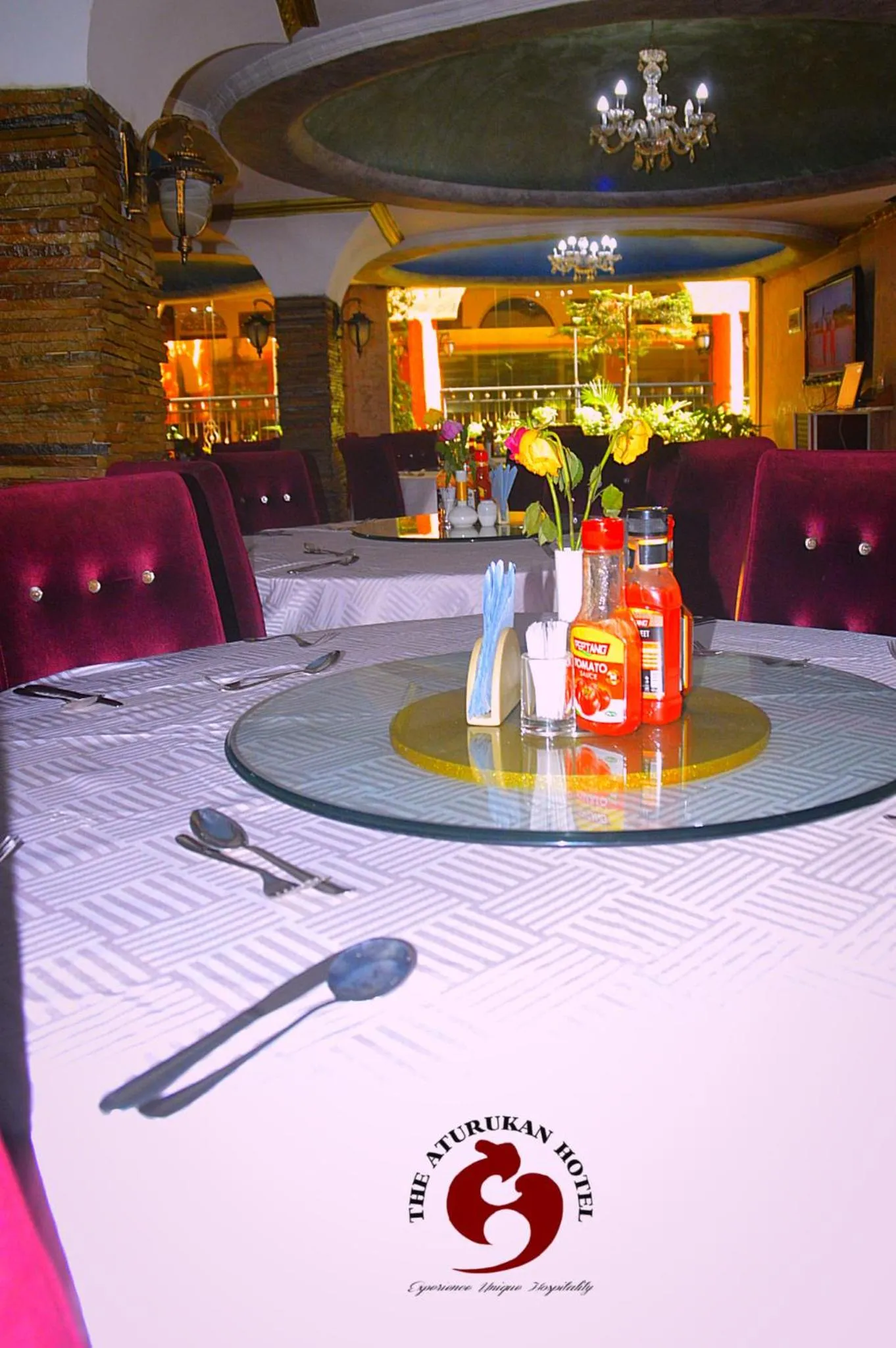 Restaurant/places to eat in Aturukan Hotel