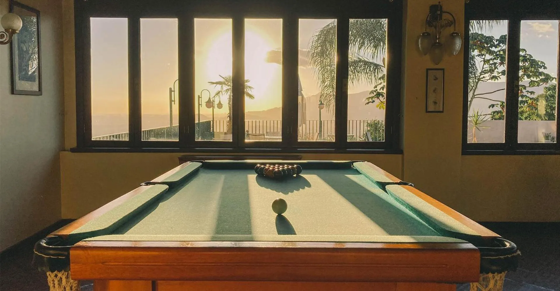 Billiard in Hotel Visconte D'Italia