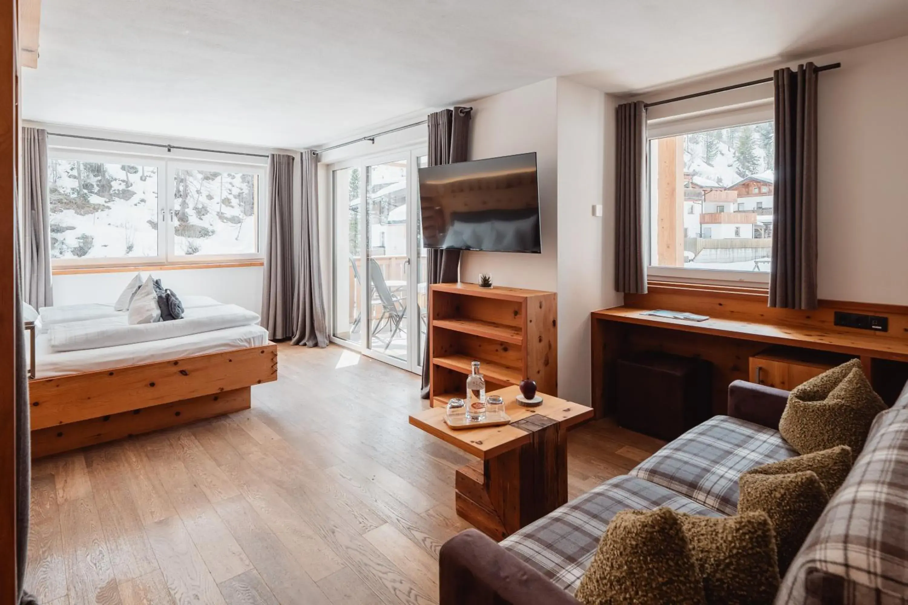 Deluxe Double Room with Balcony - single occupancy in Montresor Hotel Pfeldererhof Deluxe Double Room with Balcony - single occupancy in Montresor Hotel Pfeldererhof