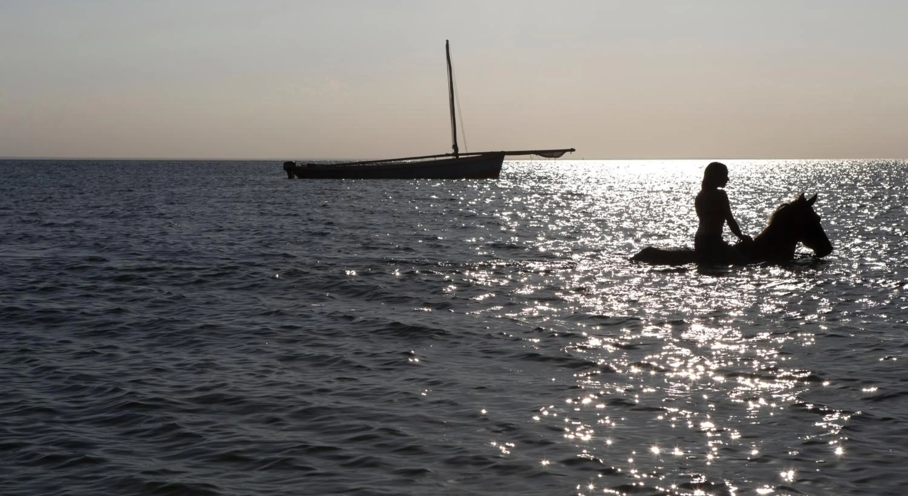 Horse-riding in Anantara Bazaruto Island Resort