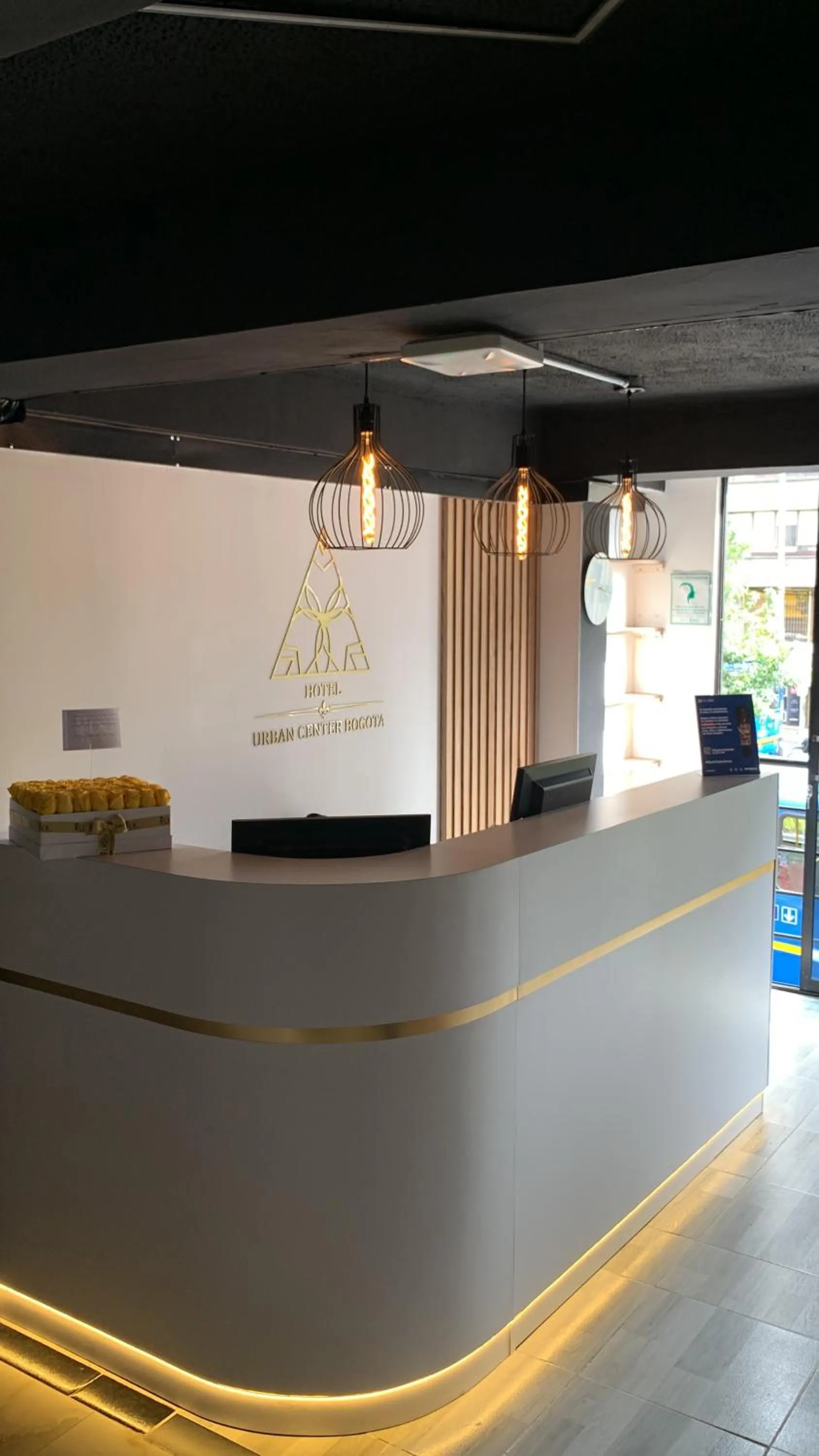 Lobby or reception in Hotel Urban Center Bogota