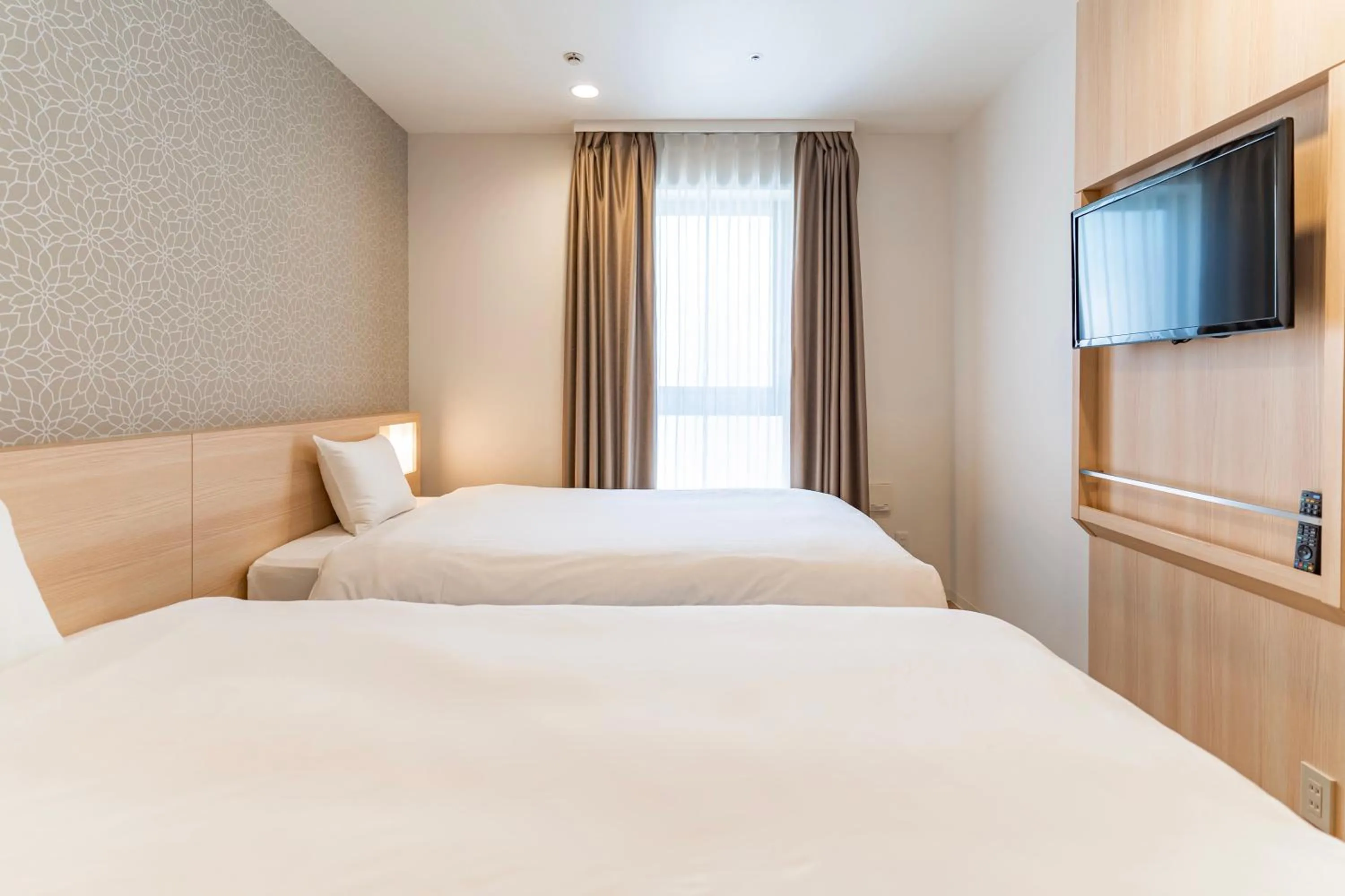 Bed in Kansai International Airport Hotel 11