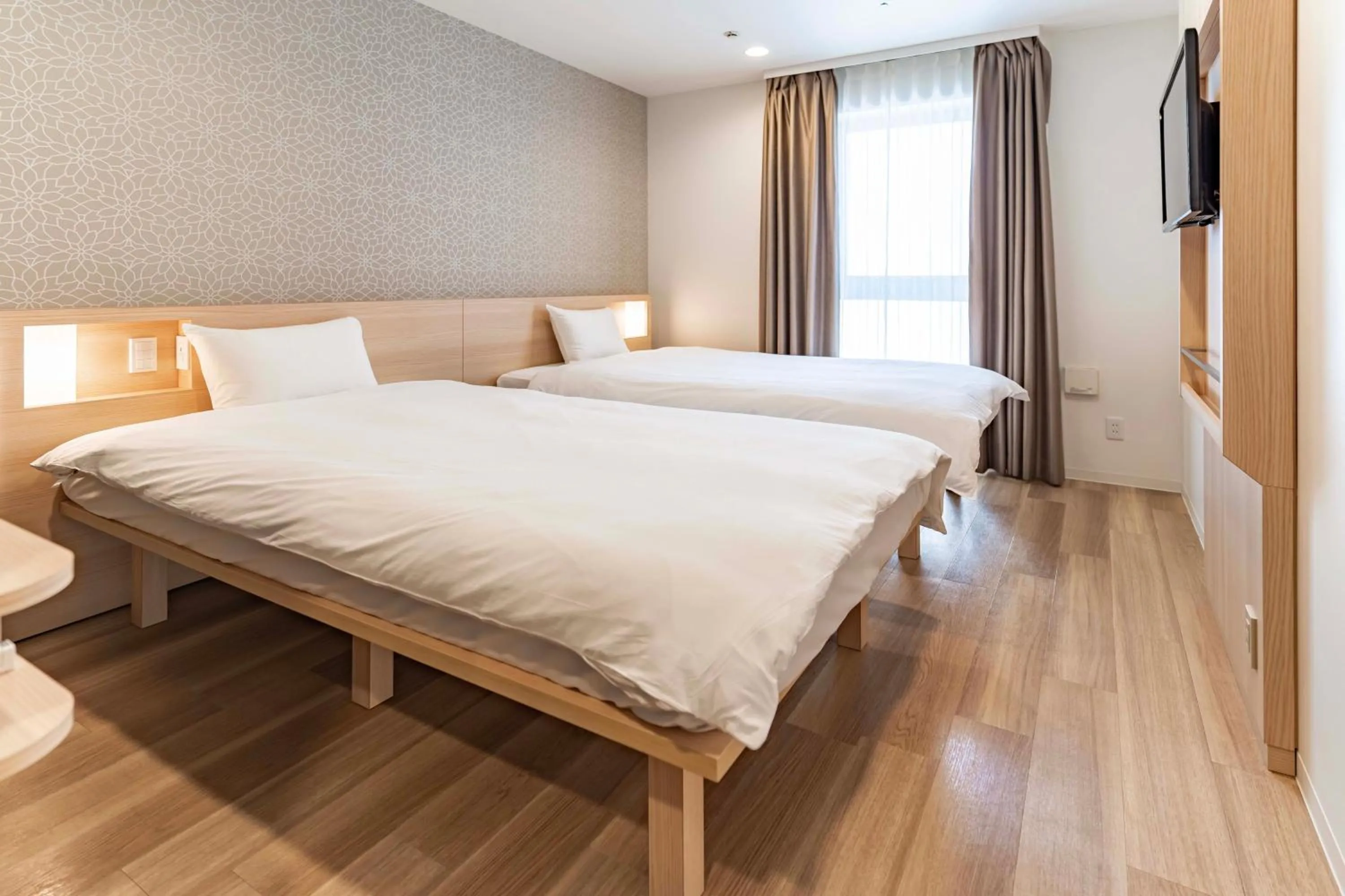 Bed in Kansai International Airport Hotel 11