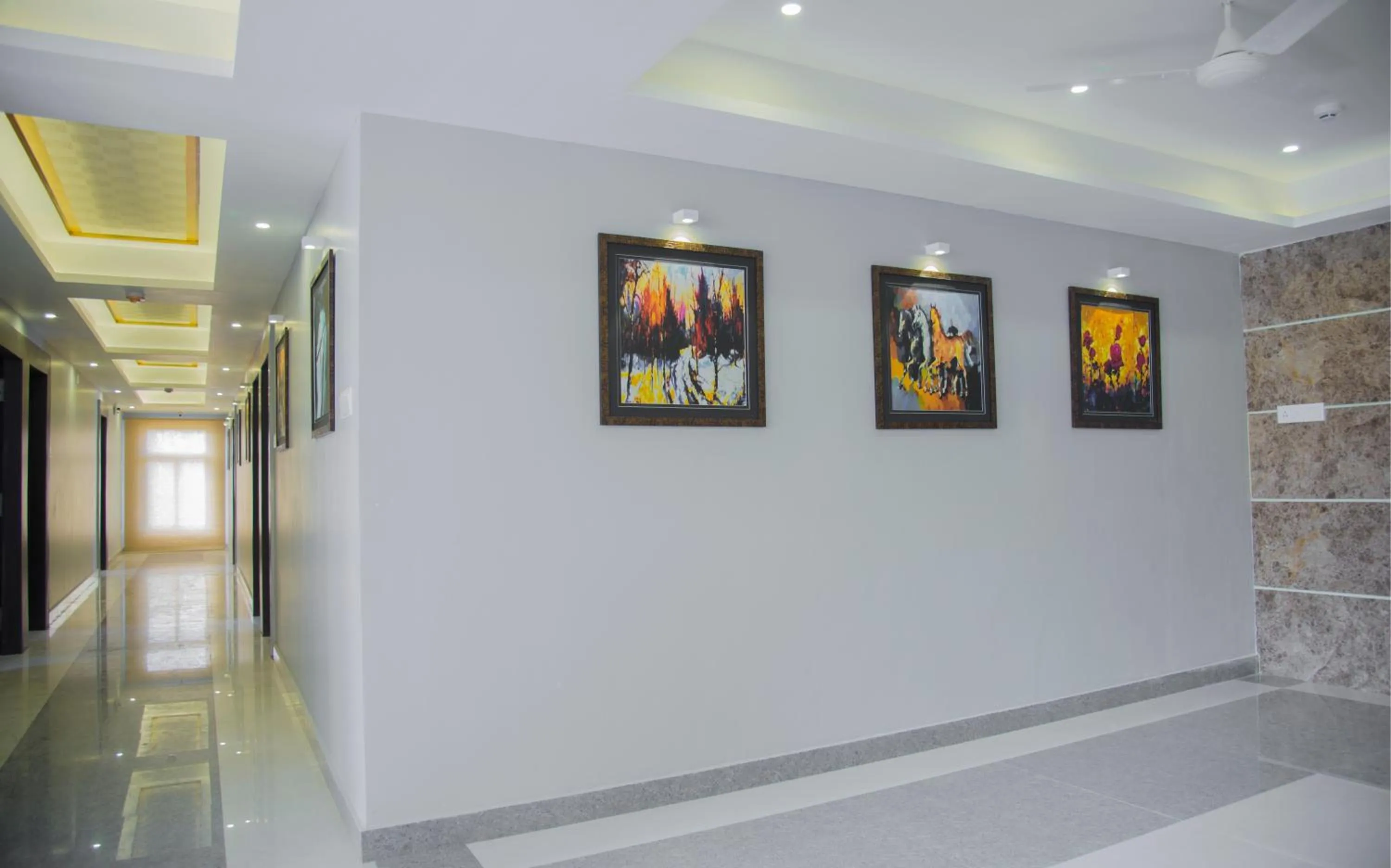 Property building in Hotel S R Castle