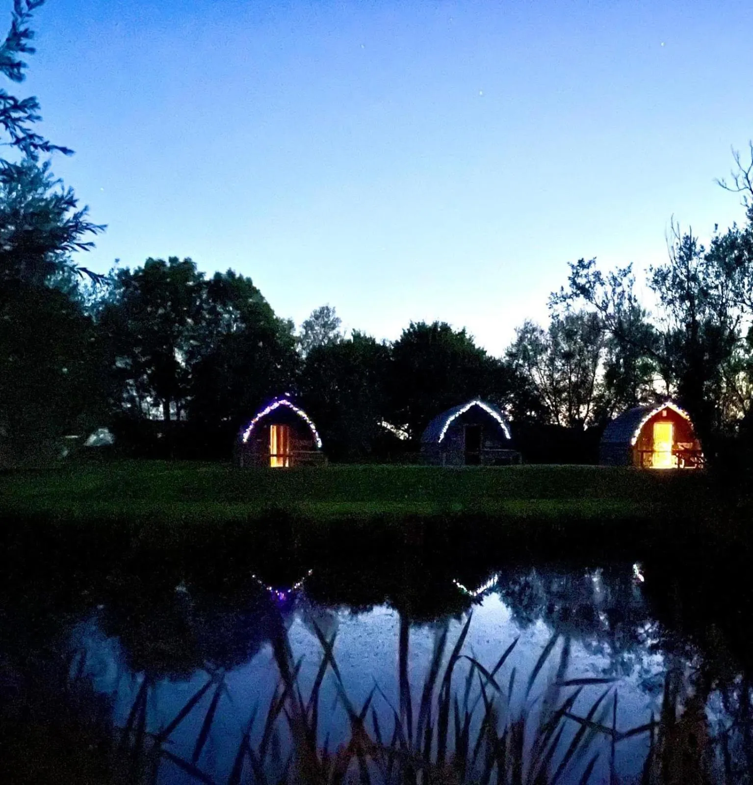 Night in Wall Eden Farm - Luxury Log Cabins and Glamping