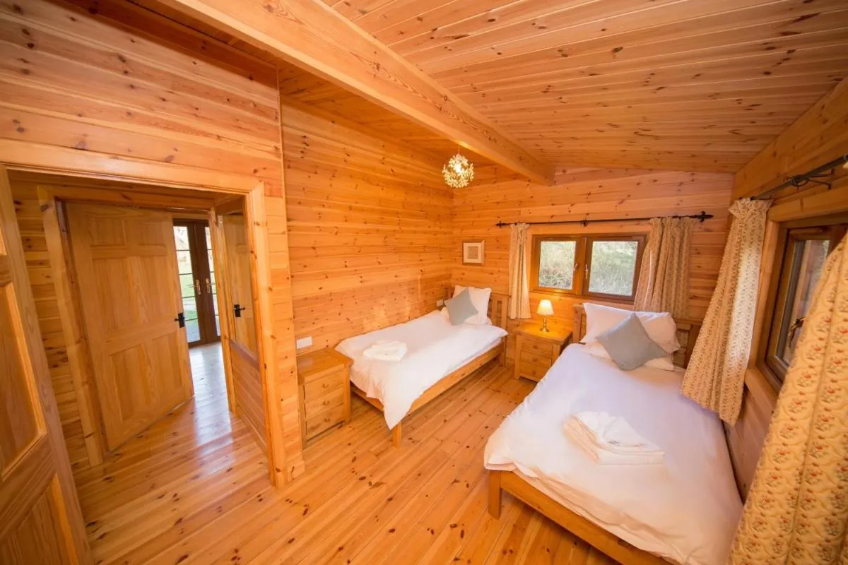 Bed in Wall Eden Farm - Luxury Log Cabins and Glamping
