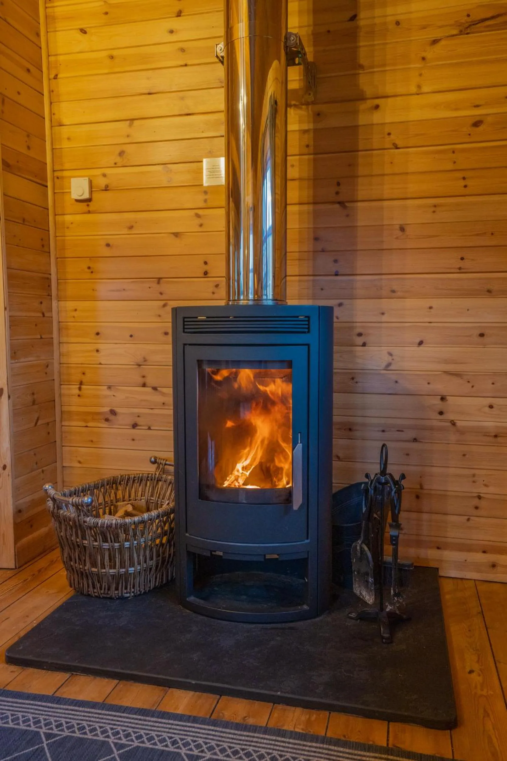 flat iron in Wall Eden Farm - Luxury Log Cabins and Glamping