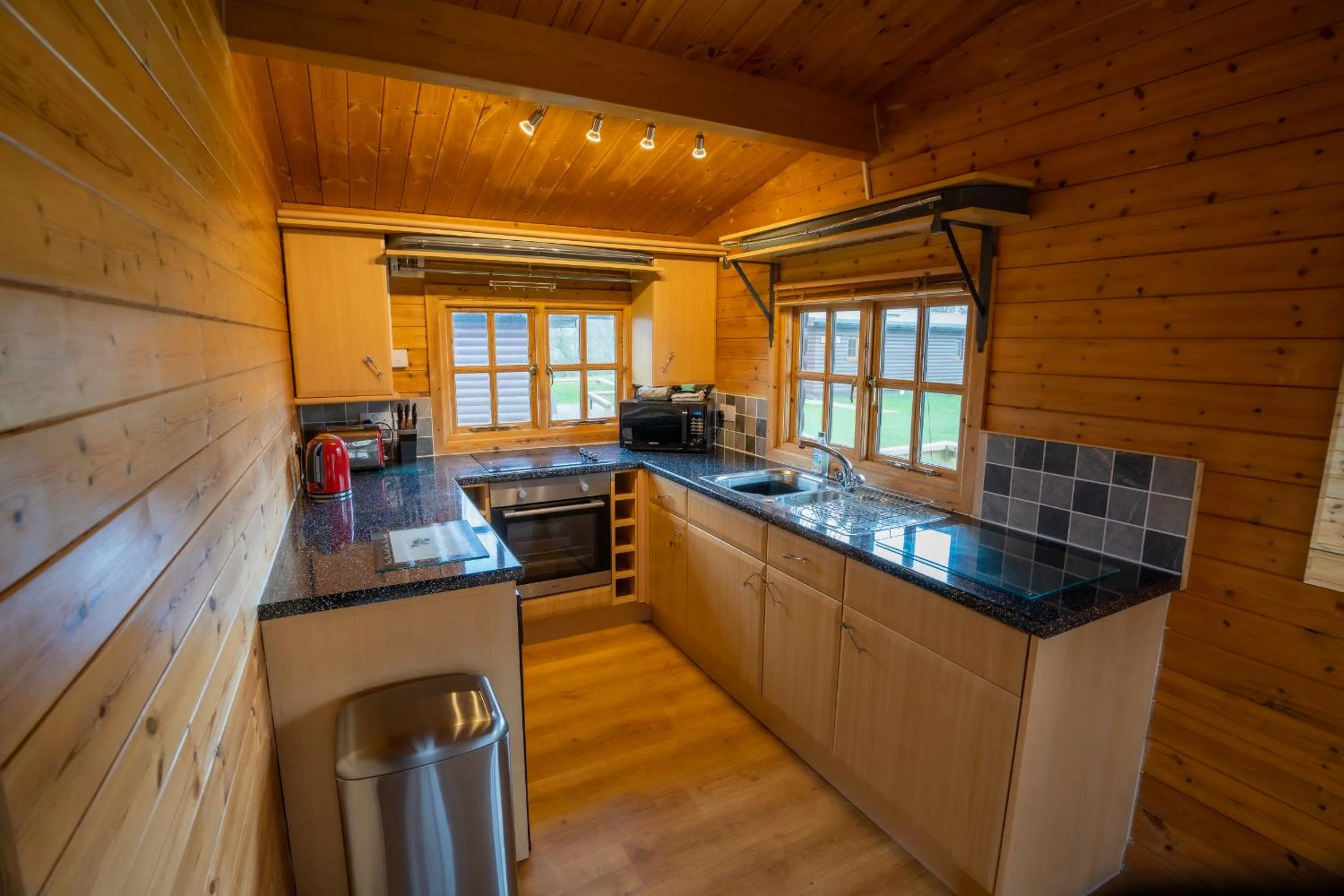 Kitchen or kitchenette in Wall Eden Farm - Luxury Log Cabins and Glamping