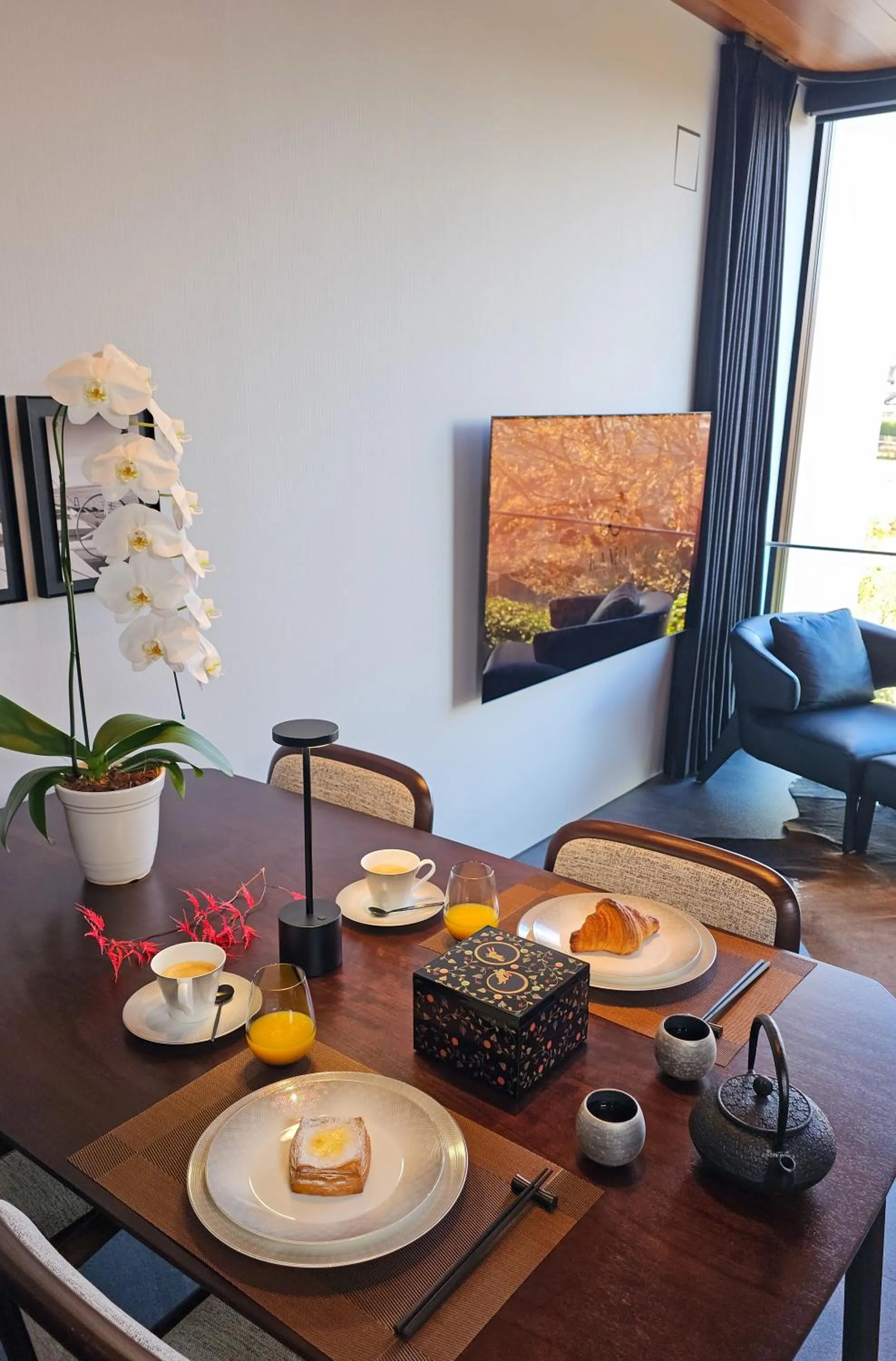 Breakfast in Kamo Residences by Reflections