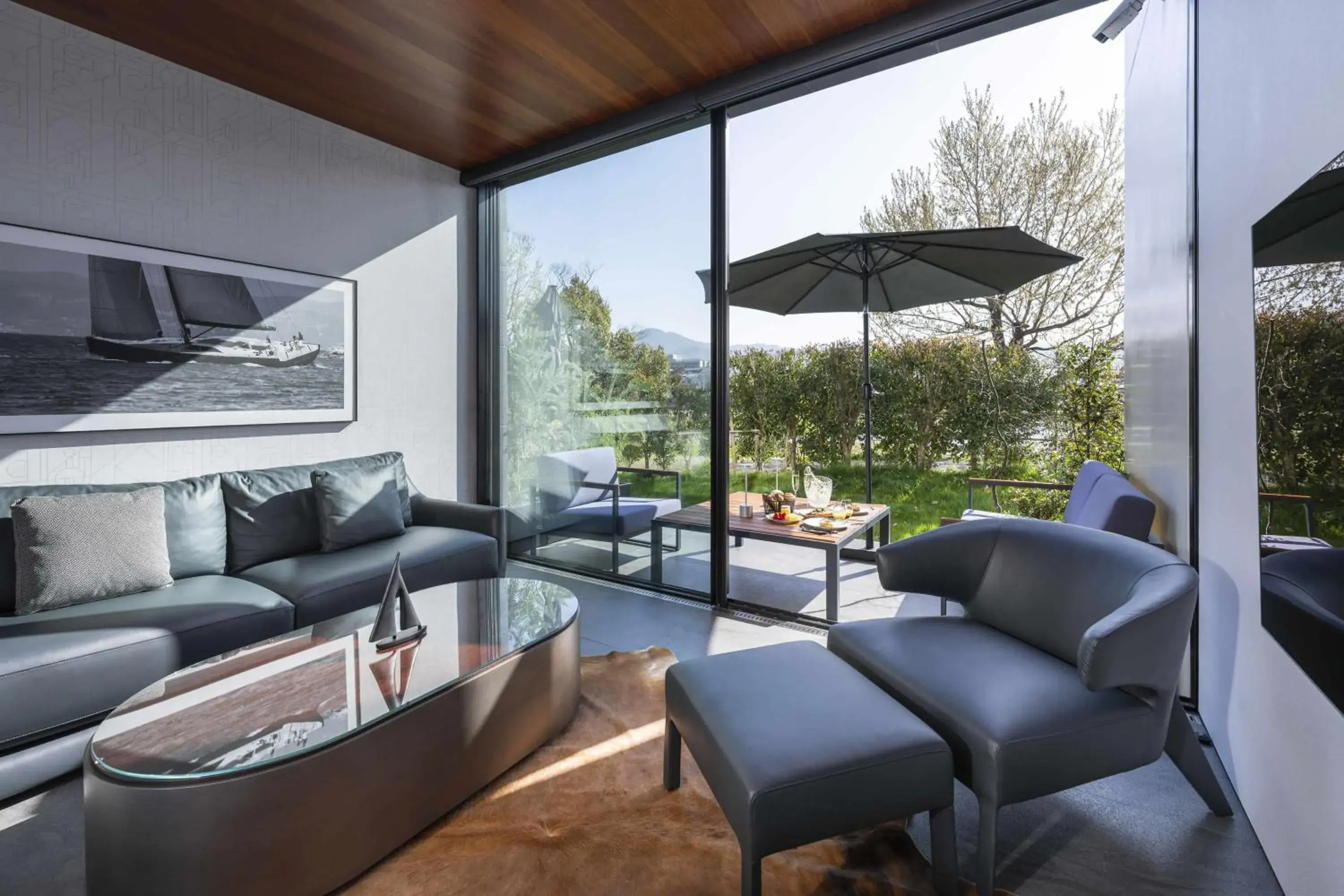 Suite with Garden View in Kamo Residences by Reflections Suite with Garden View in Kamo Residences by Reflections