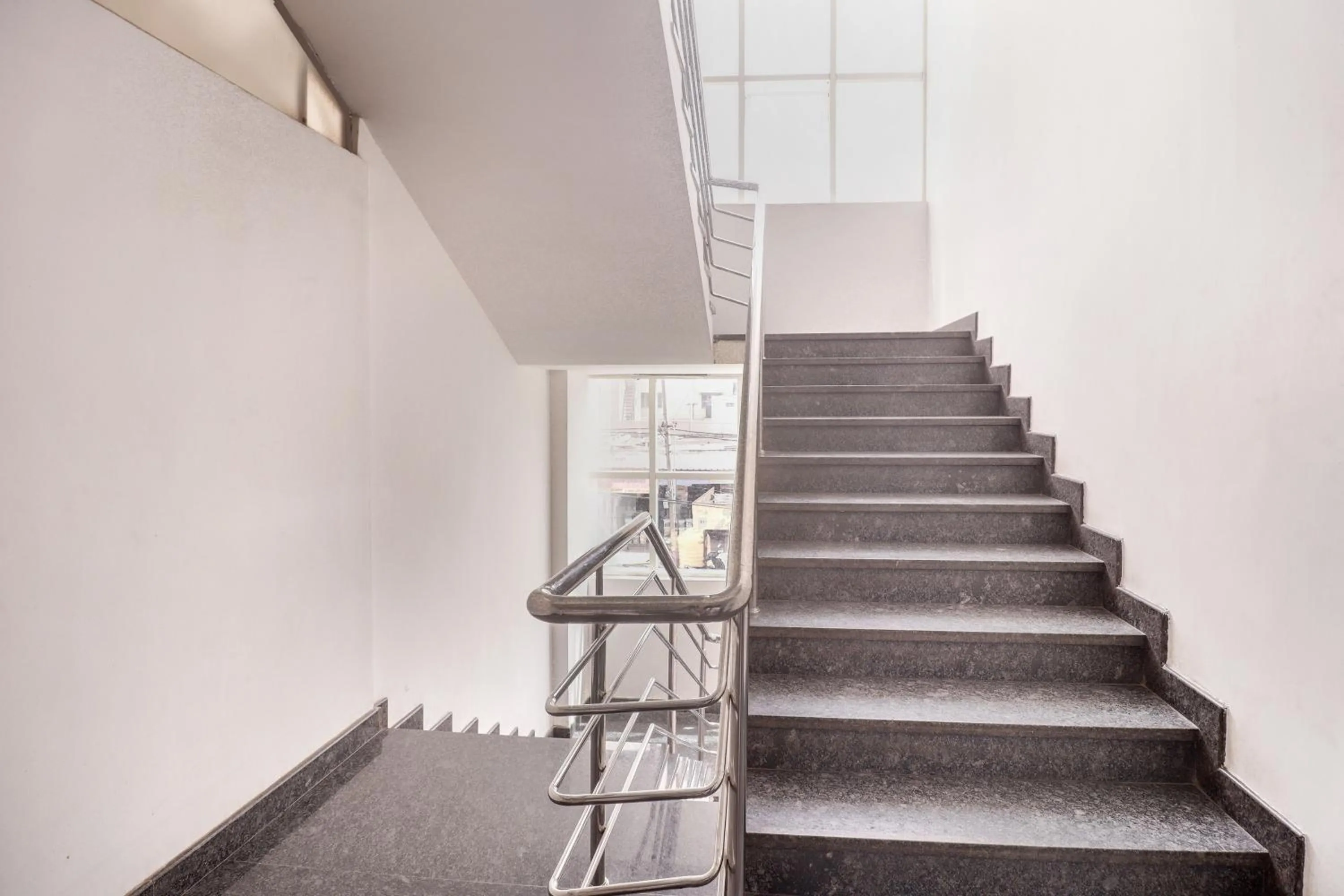 Lobby or reception in Hotel O New Grand Suites