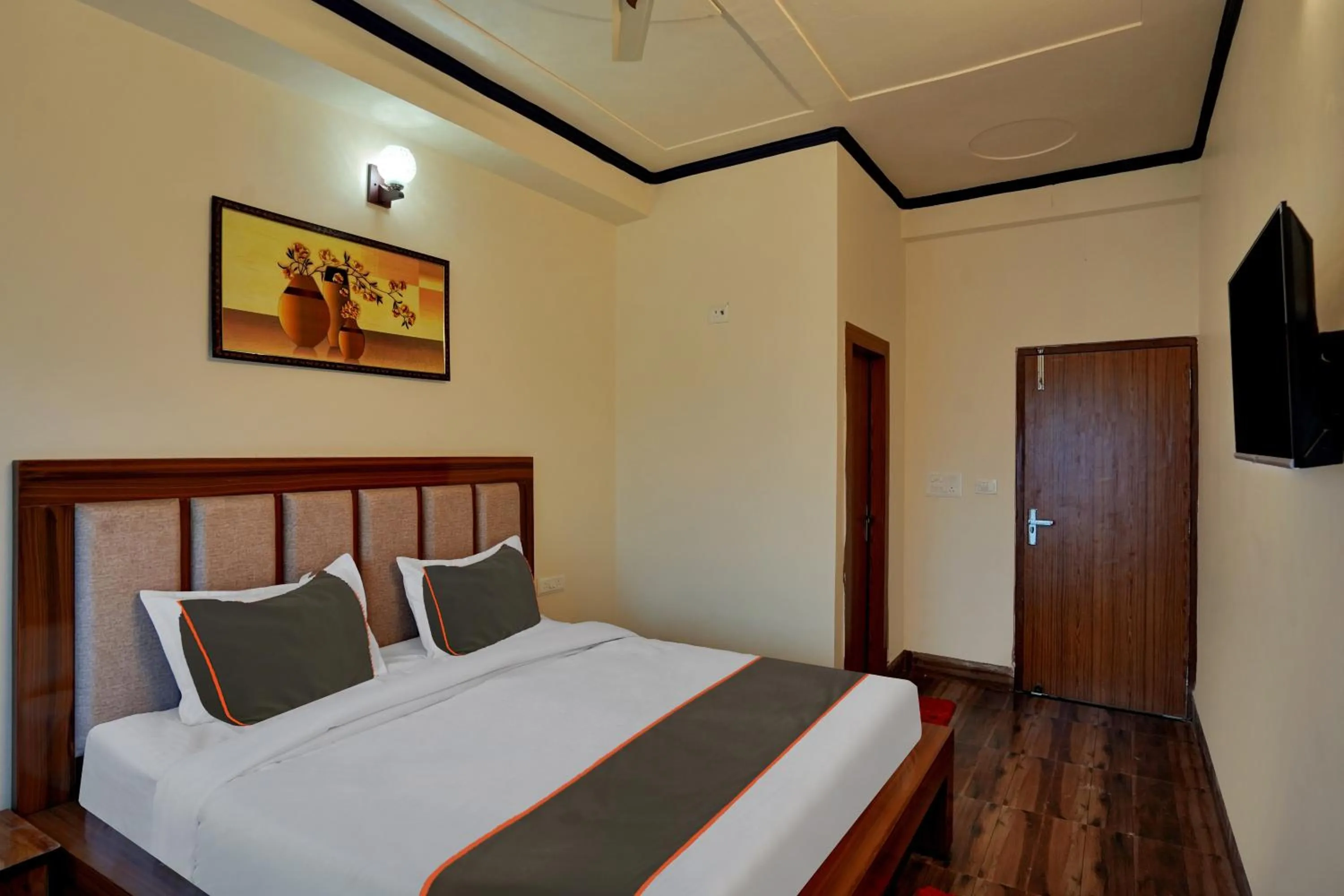 Bedroom, Bed in Collection O Trihans Mantion Hotel