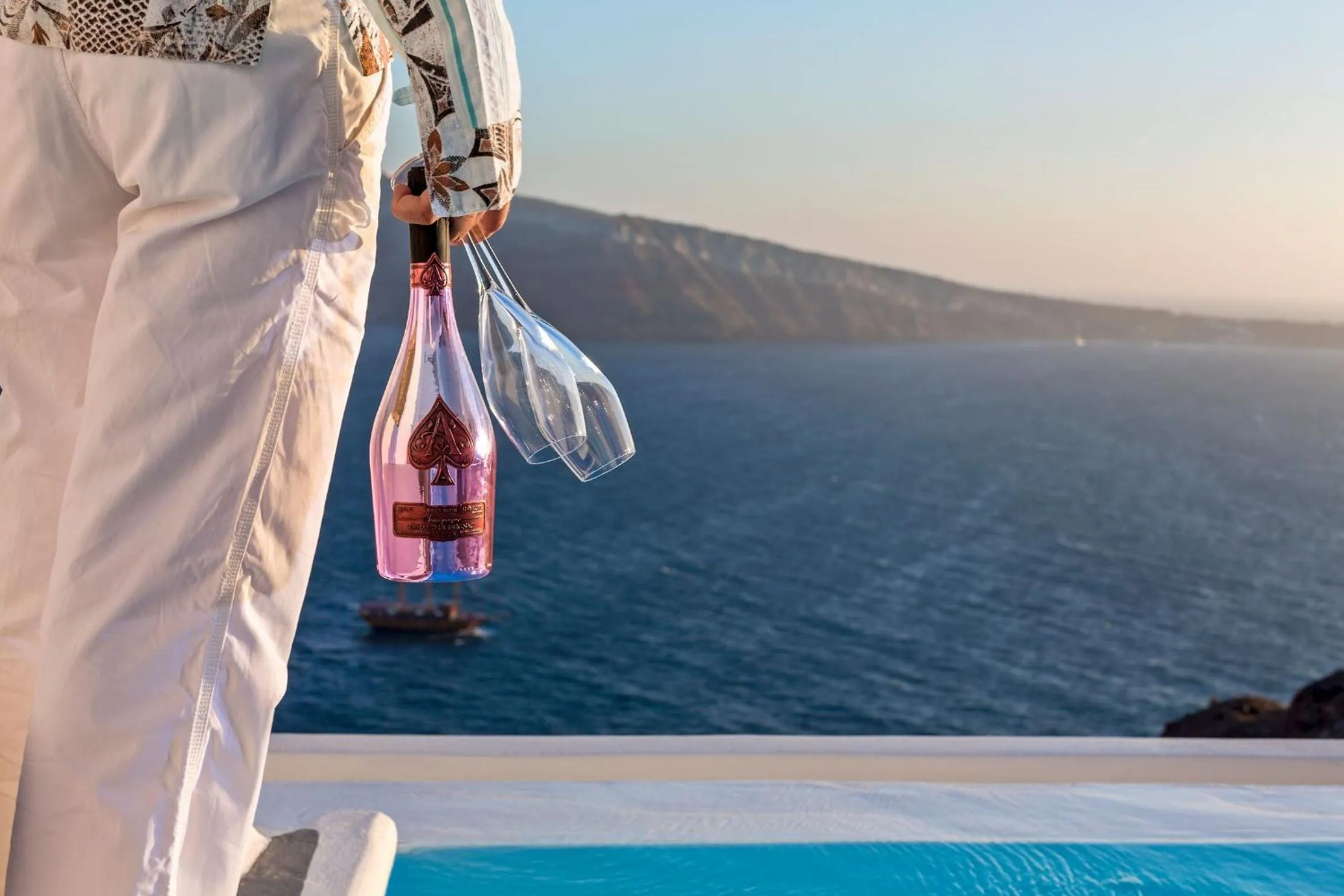 Restaurant/places to eat in Charisma Suites