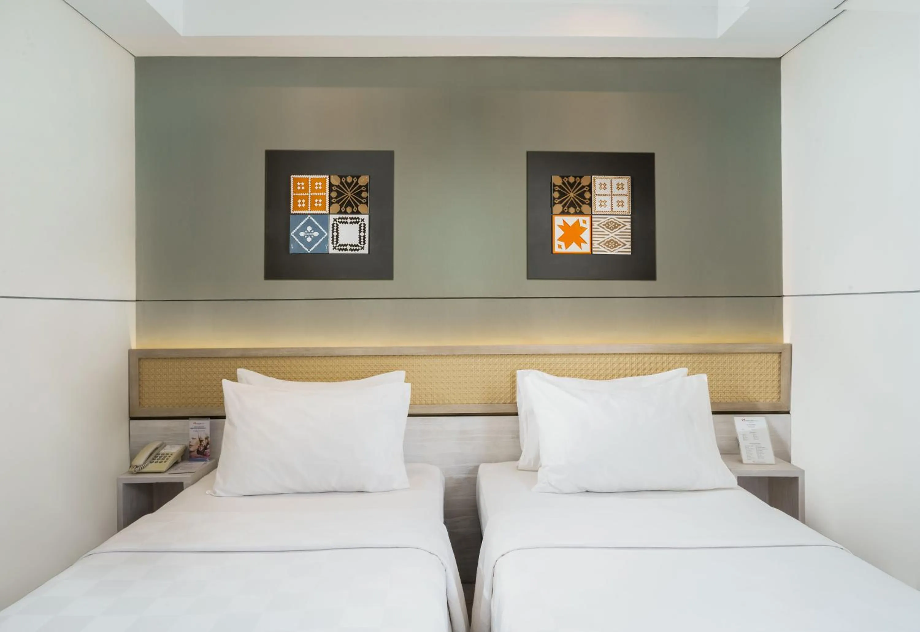 Bed in Swiss-Belcourt Lombok