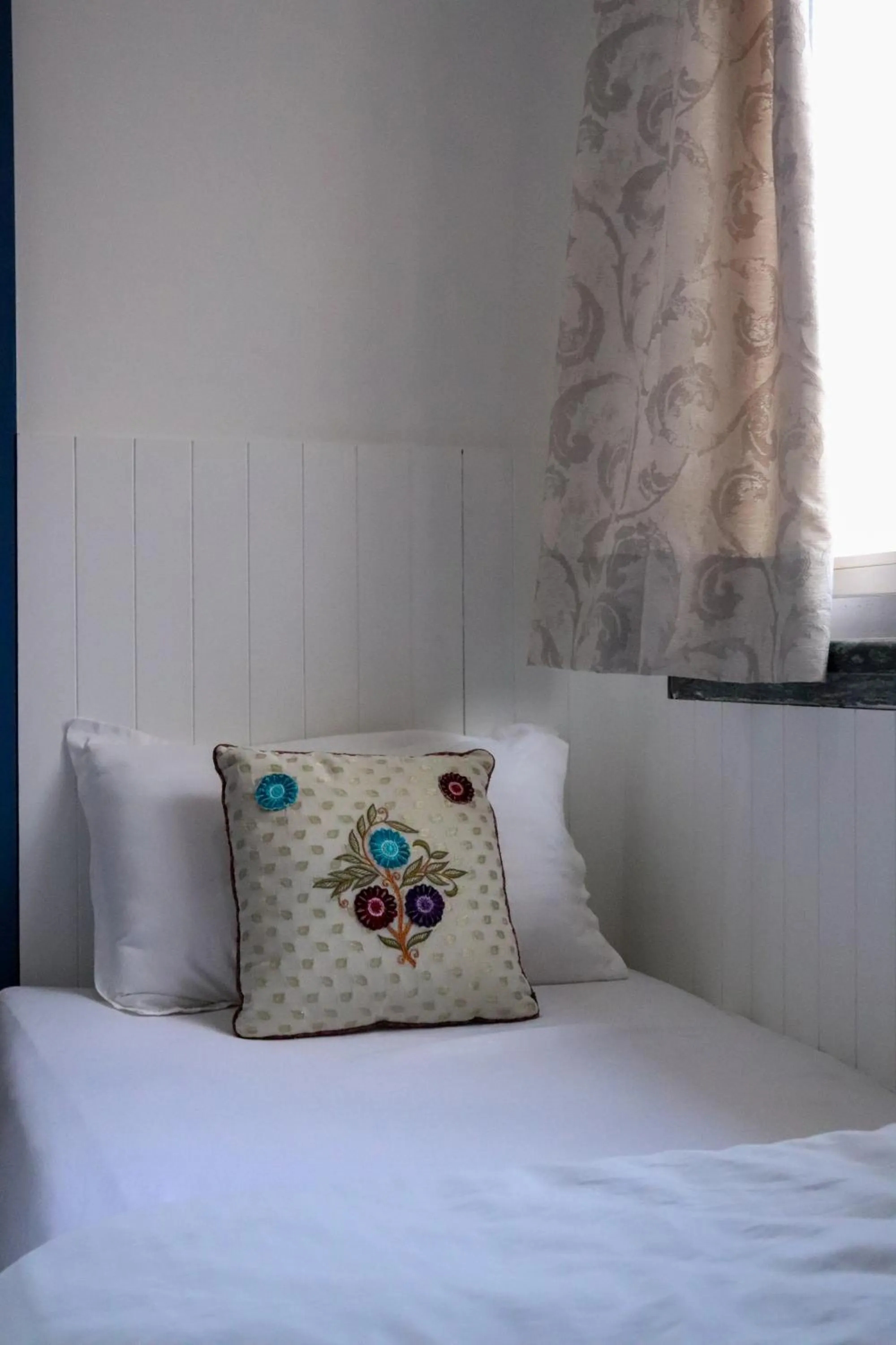 Bedroom, Bed in Blue Door