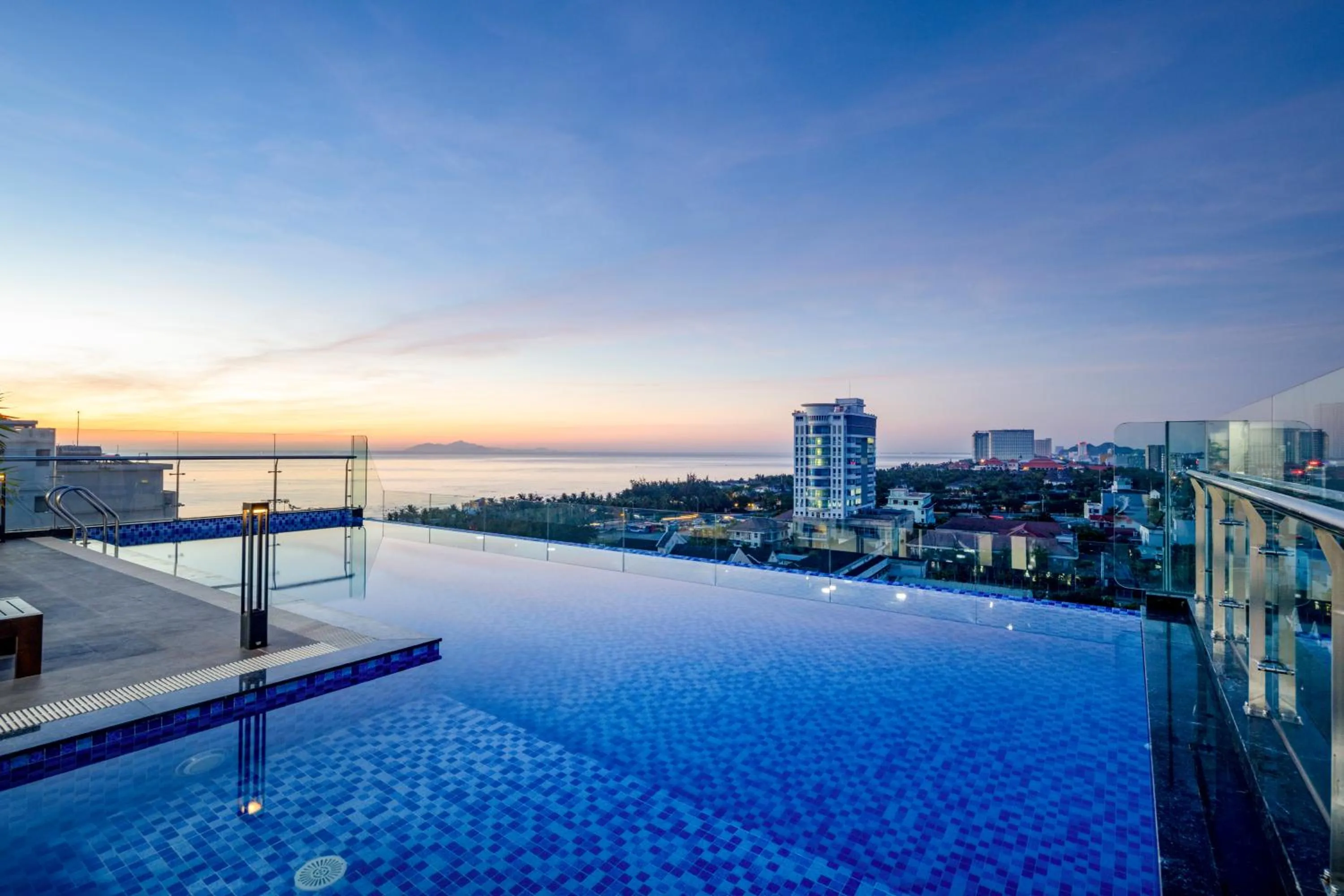 Swimming pool in Charming beauty hotel