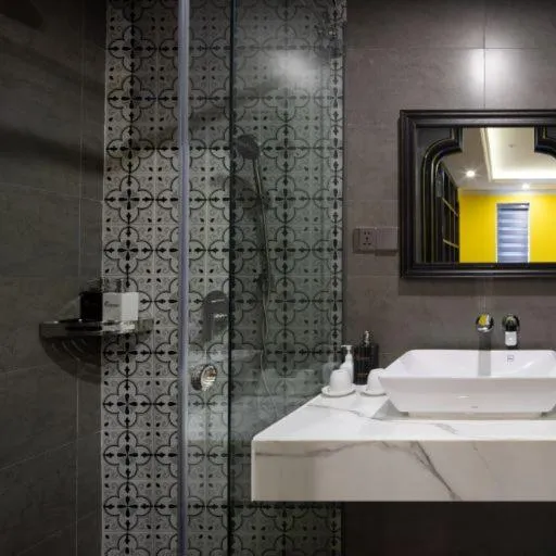 Shower in Charming beauty hotel