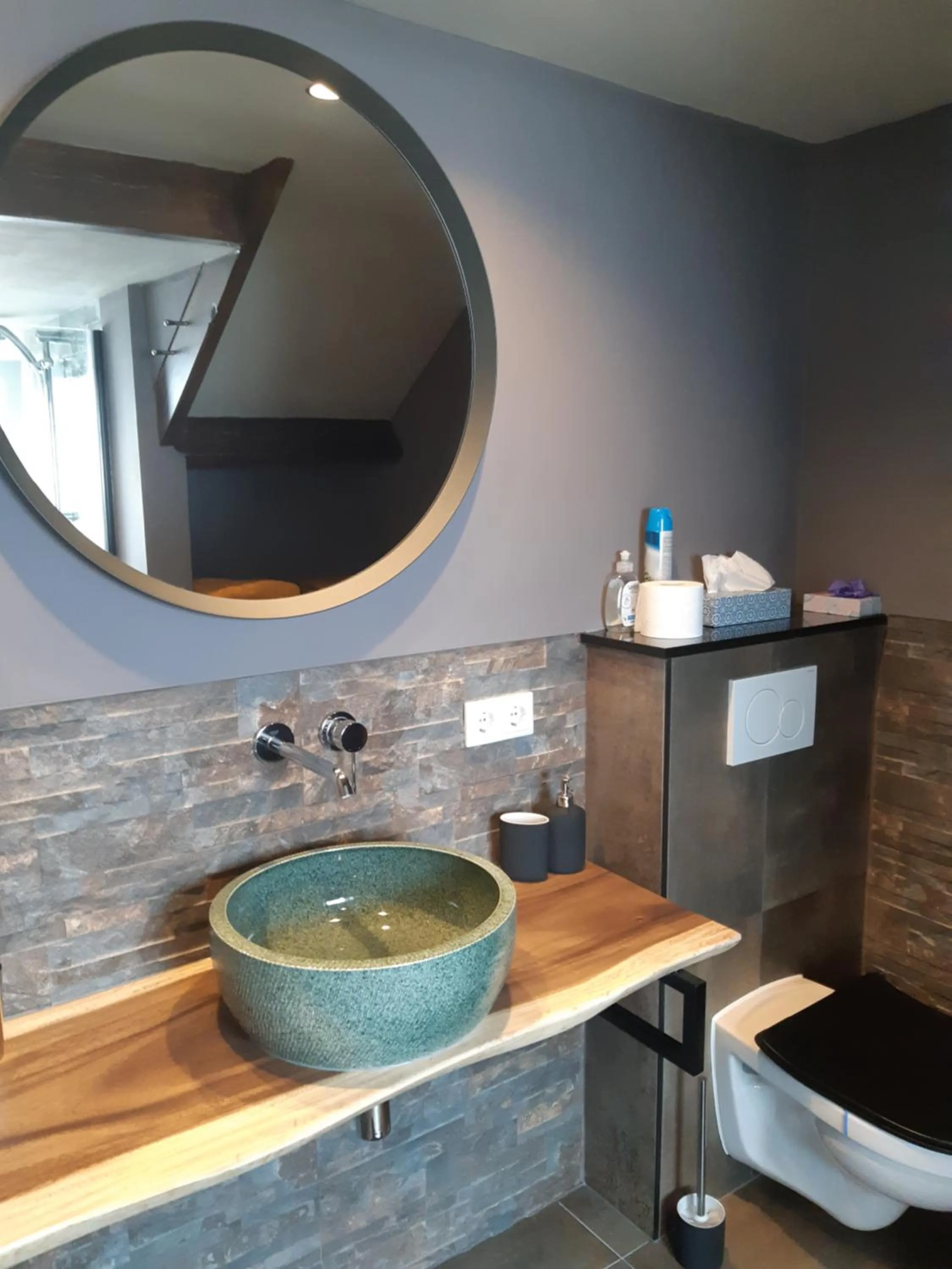 Bathroom in Bed and Breakfast Kik en Bun