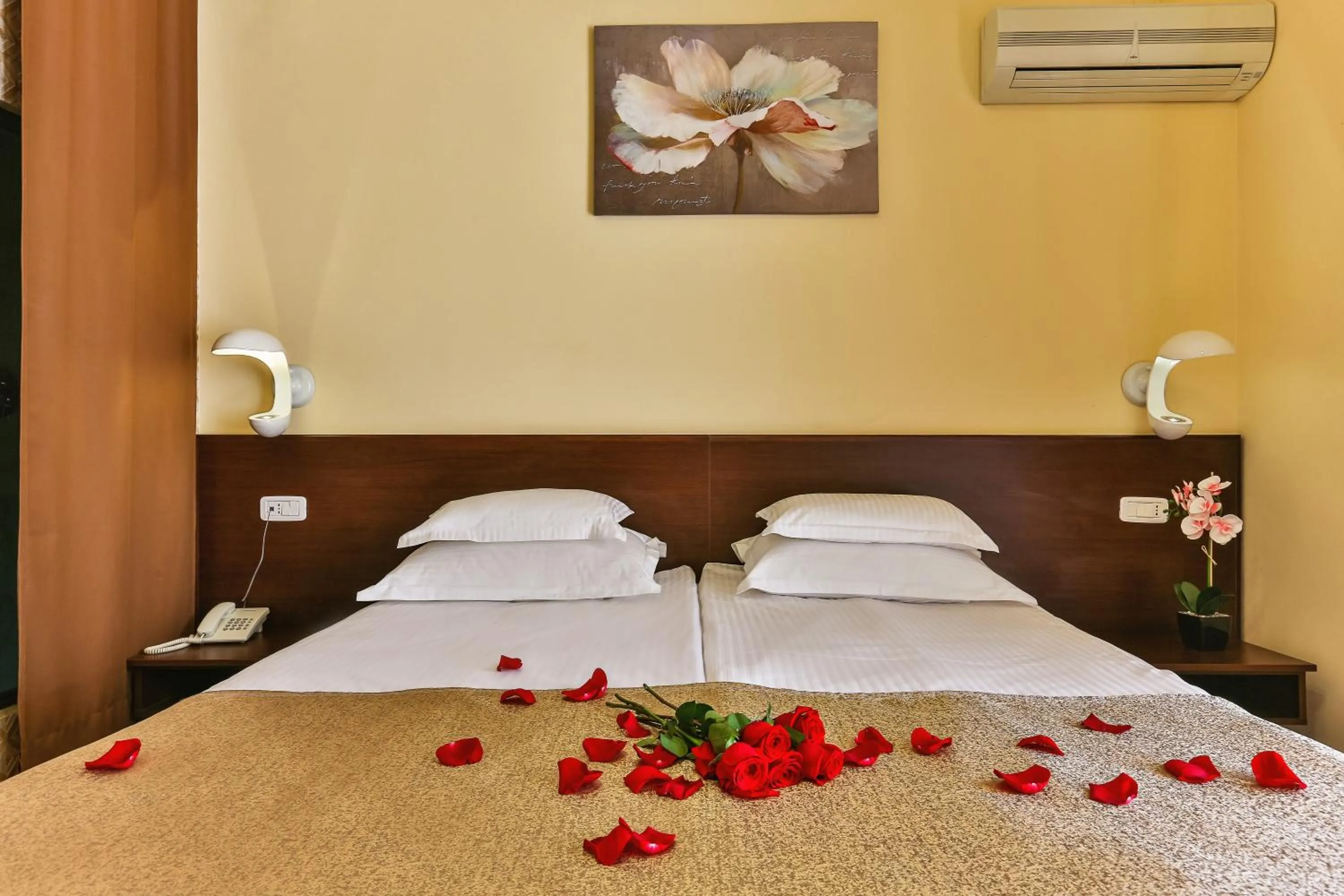 Bed in Hotel Premier