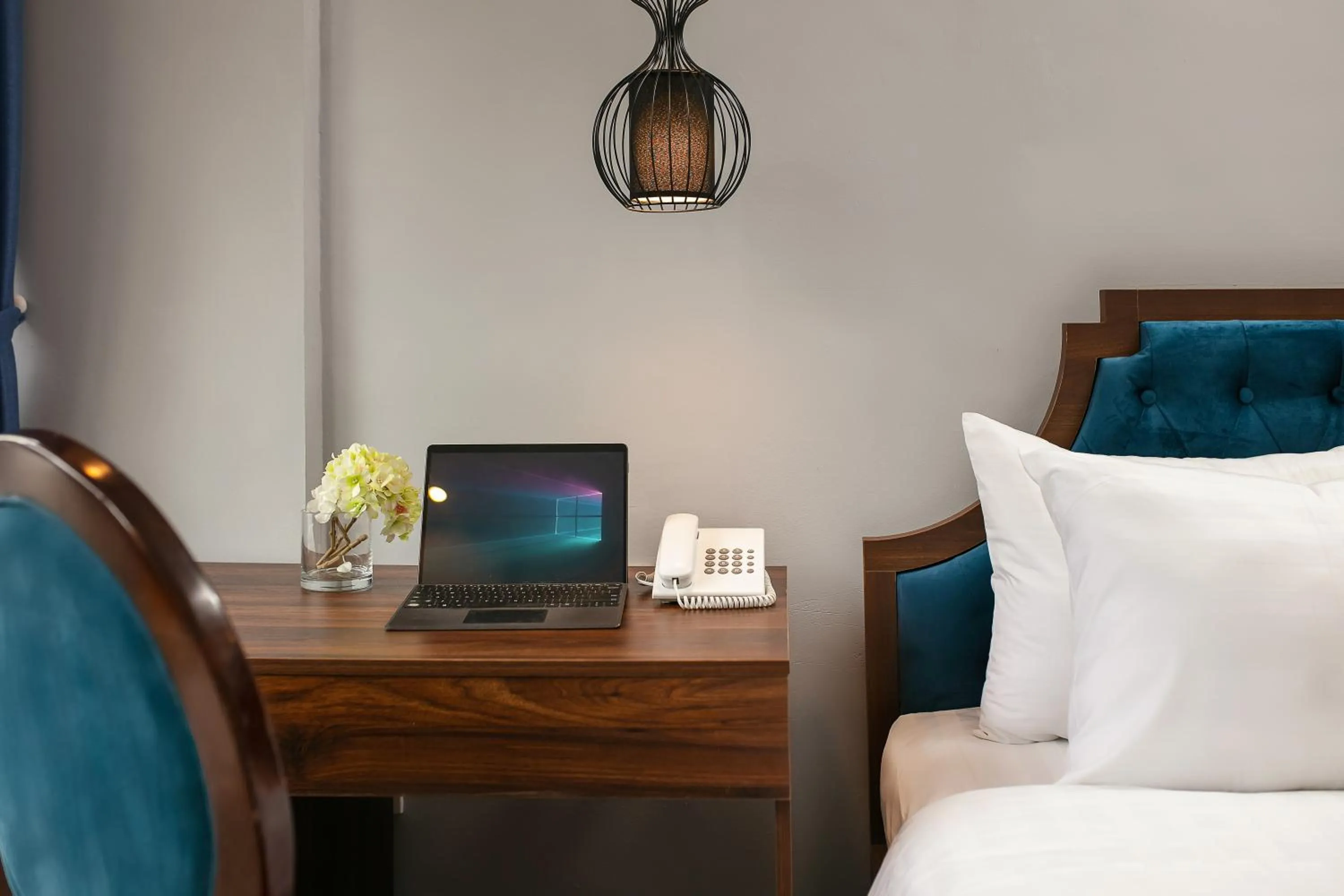 hair dresser, Bed in Sonata Premier Hotel & Spa